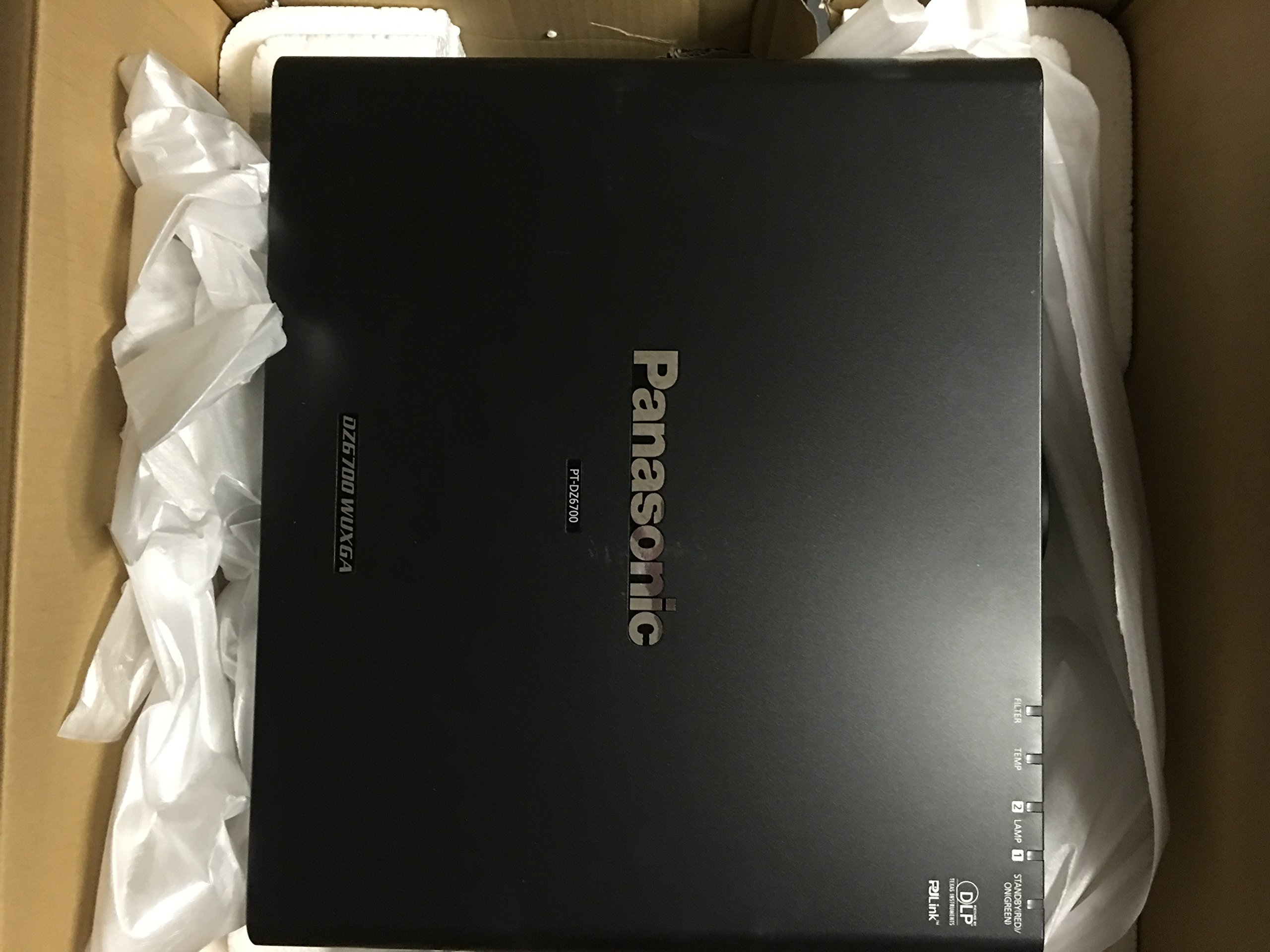 Panasonic プロジェクター　PT-DZ6700L 6000ルーメン Panasonic PT-DZ6700 Projector