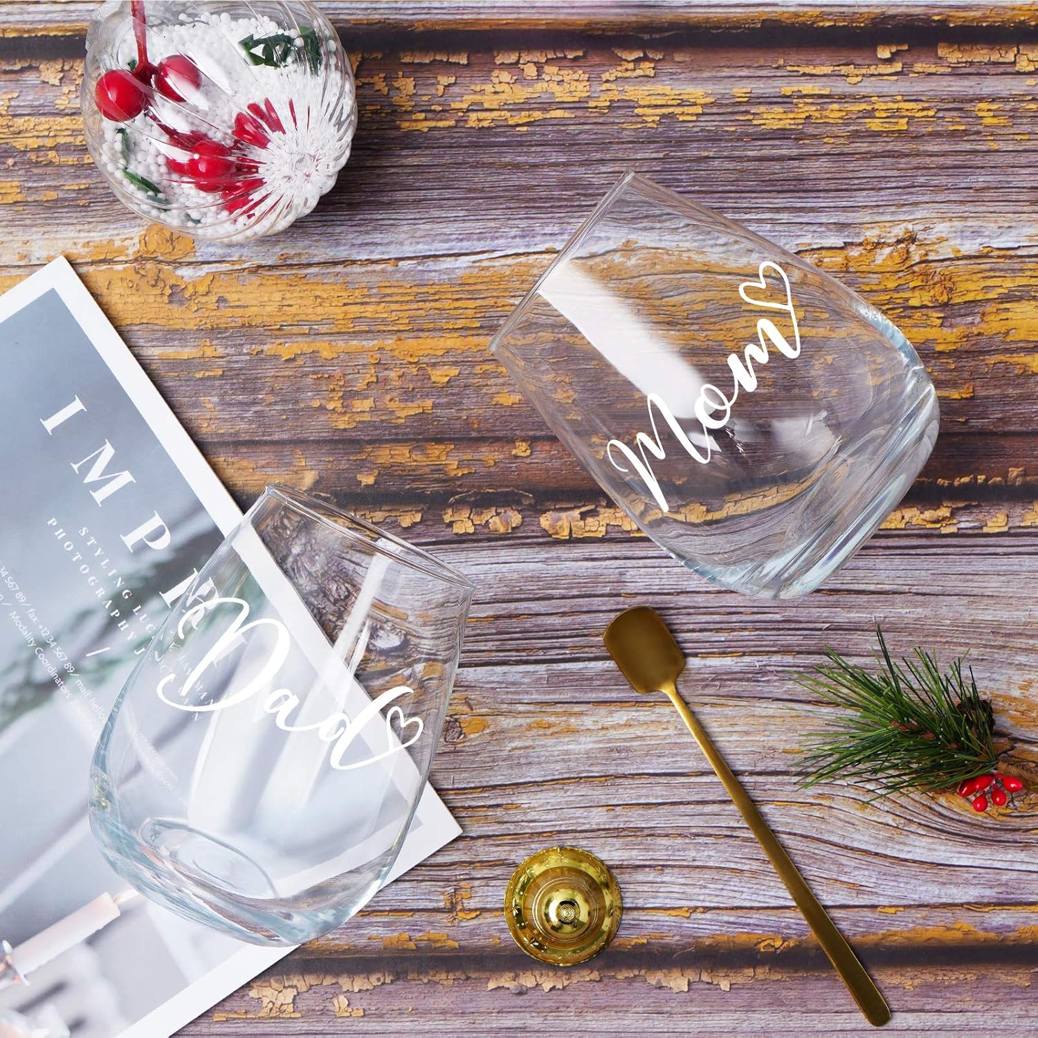 ❤ Crаzу Dеаlѕ Mom & Dad Stemless Wine Glasses Set, Gift Idea for Mom Dad Husband Wife New Parents Anniversary Baby Shower Expecting Parents to Be Christmas Birthday, Set of 2, 15Oz