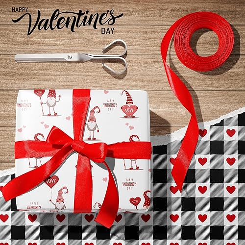 Miniatura 5 de GIOLAINY - Papel de regalo para el día de San Valentín para hombres y mujeres, diseño de corazón, gnomo, blanco y negro, diseño de amor, 8 hojas