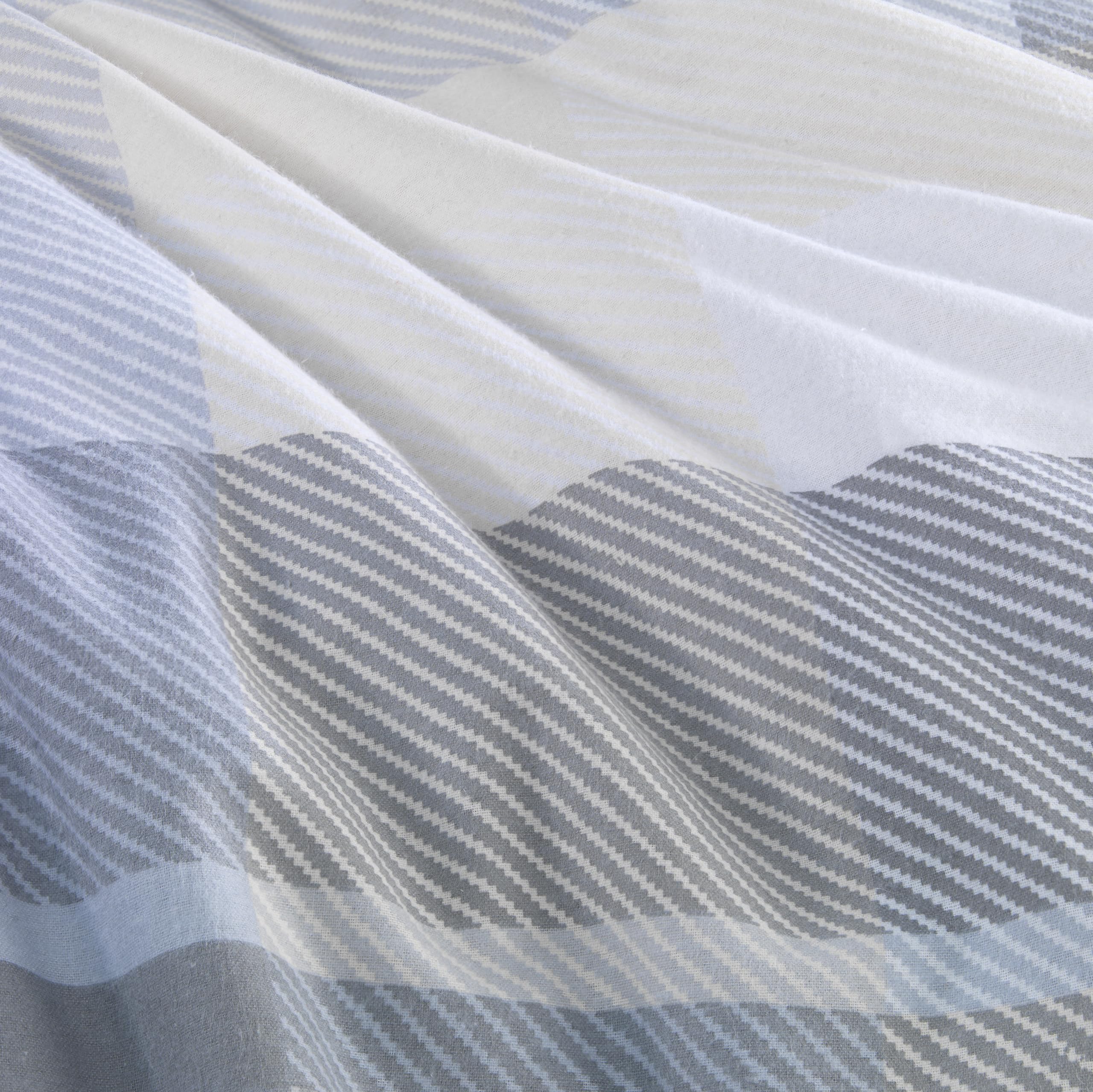 Produktbild von BaSaTex Feinbiber Winter Bettwäsche Warme Und Kuschelige Bettgarnitur Und Kissenbezug 135x200 + 80x80 Cm | 100% Baumwolle | Armour - Weiss Rosa