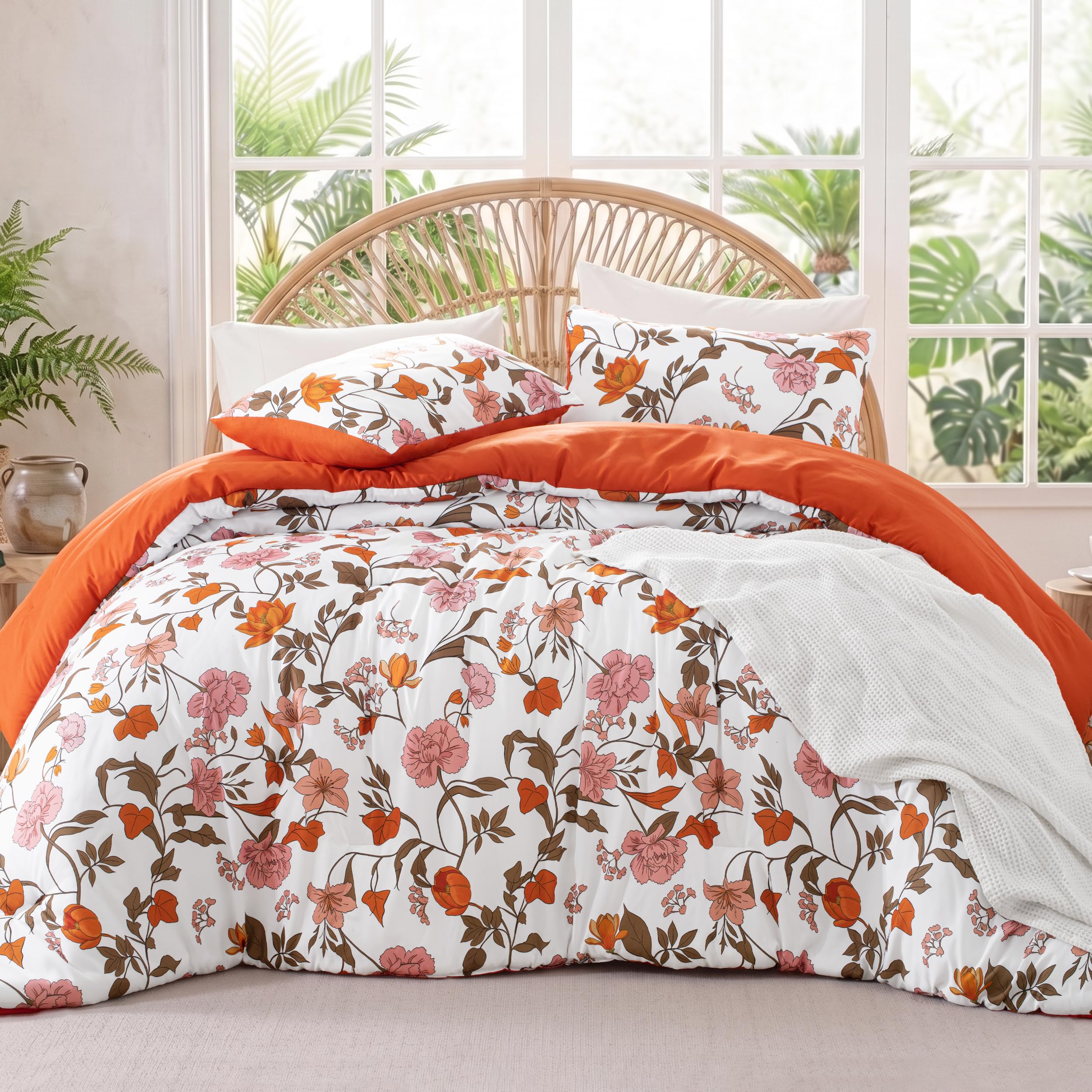 Exclusivo Mezcla Coverless Duvet Set with 2 Pillowcases, 7.5 Tog King Size Reversible Duvet All Seasons with Flower Pattern, Lightweight and Warm, Orange