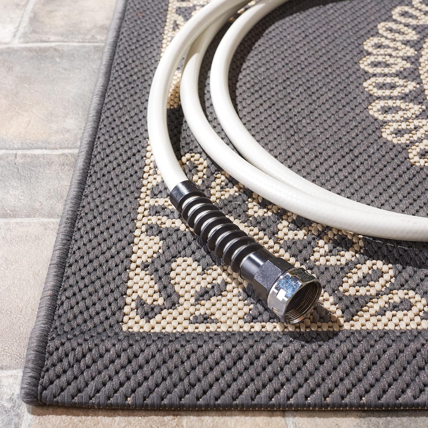 SAFAVIEH Courtyard Collection 4' x 5'7" Grey CY6716 Indoor/ Outdoor Waterproof Easy Cleaning Patio Backyard Mudroom Area Rug