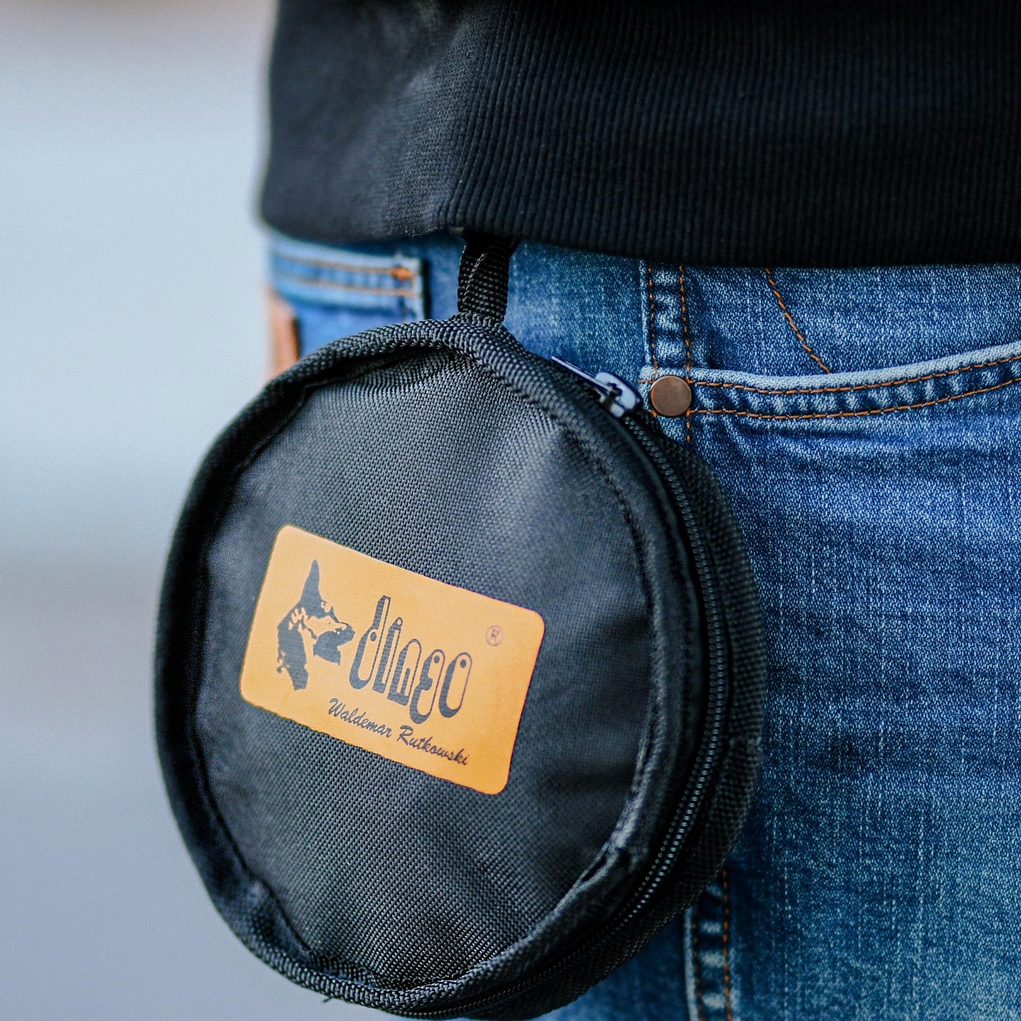 DINGO 2 Twin Dog Travel Bowls with a Metal Carabiners, Foldable into the Kindney Shape - Image 4