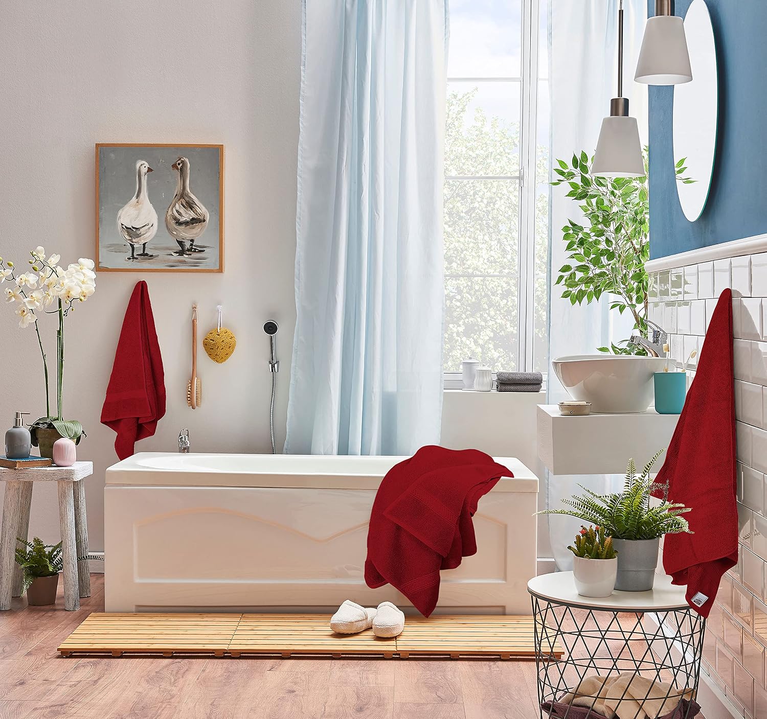 Utopia Towels 8-Piece Premium Towel Set, 2 Bath Towels, 2 Hand Towels, and 4 Wash Cloths, 600 GSM 100% Ring Spun Cotton Highly Absorbent Towels for Bathroom, Gym, Hotel, and Spa (Red)