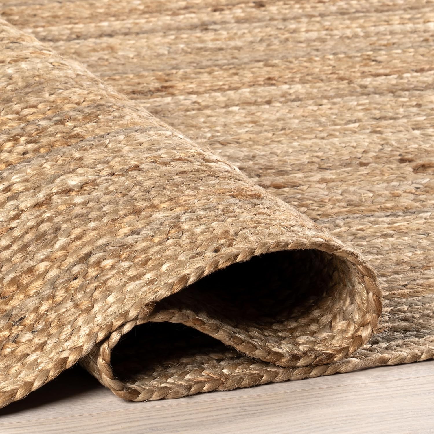 nuLOOM 3 Round Rigo Jute Hand Woven Area Rug, Natural, Solid Farmhouse Design, Natural Fiber, For Bedroom, Living Room, Dining Room, Hallway, Office, Kitchen, Entryway