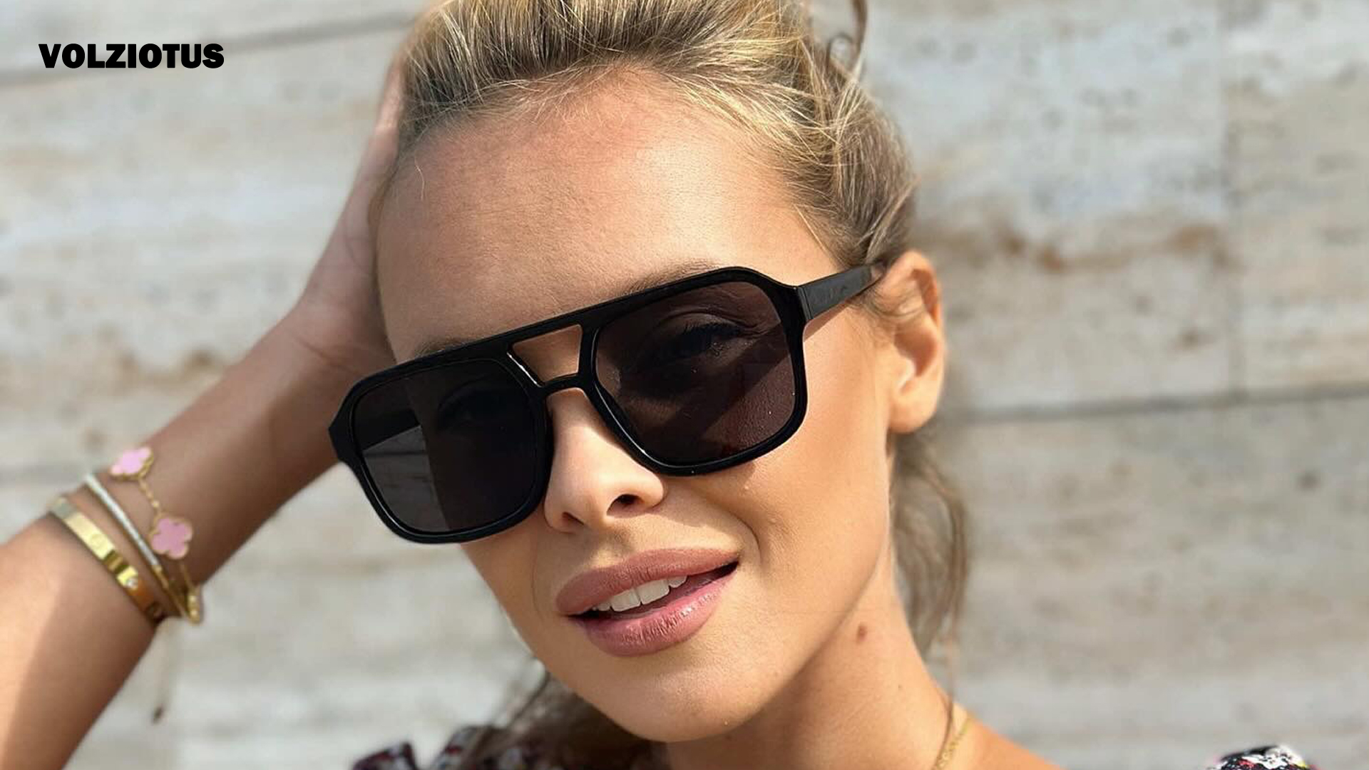 Oversized Polarized Aviator Sunglasses UV Protection Retro 70s Style Amazon.com: TruFabV Retro Aviators 70s Sunglasses Men Women  main image 2