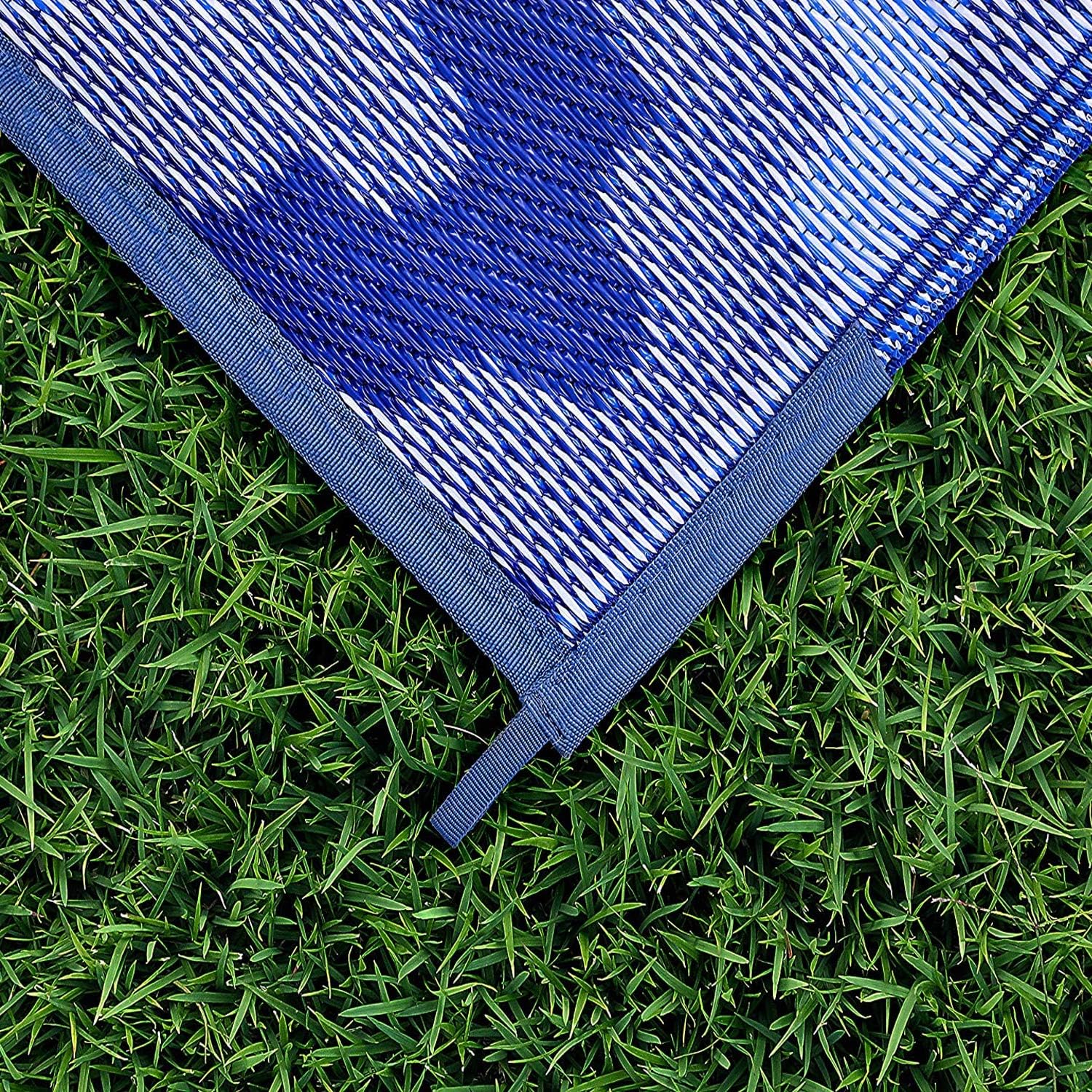 Camco Outdoor Rug | Features Reversible Blue & White Zig Zag Diamond Design | Made of Lightweight Breathable Material | Measures 9’ x 12’ & Folds for RV Storage and Organization (42866)