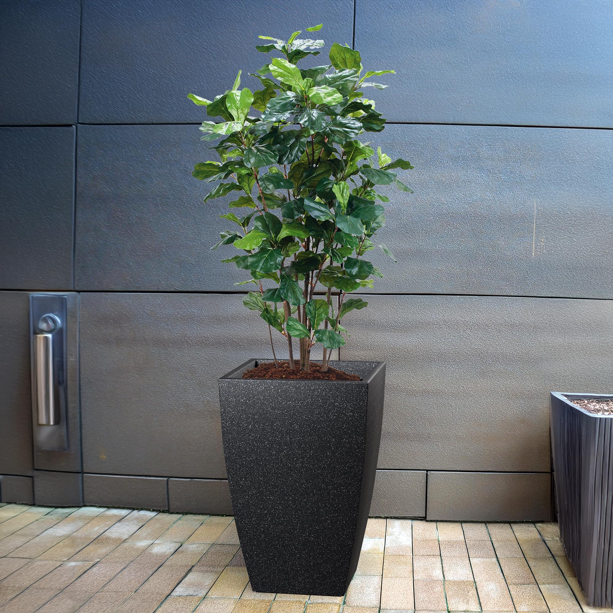 YUCCABE ITALIAPlastic Planter, Green, 18x12 Inch