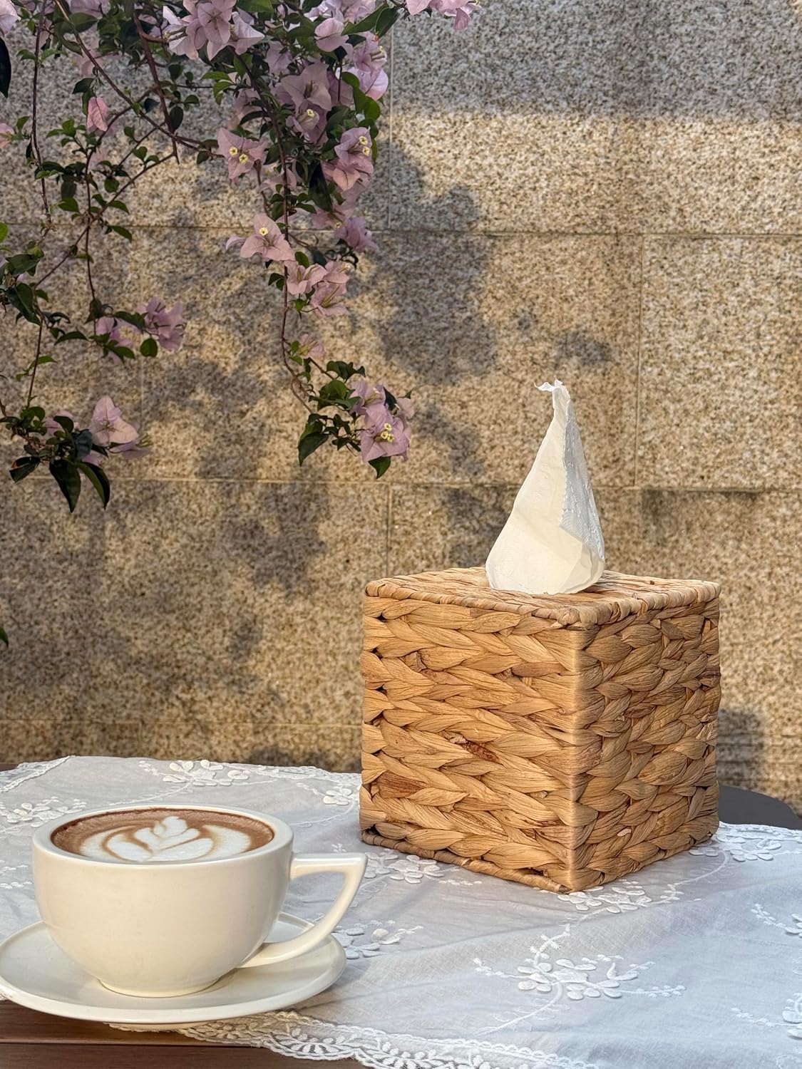 Water Hyacinth Tissue Box Cover Square Decorative Woven Tissue Box Holder for Table Bathroom (5.9 x 5.9 x 5.9 inch)