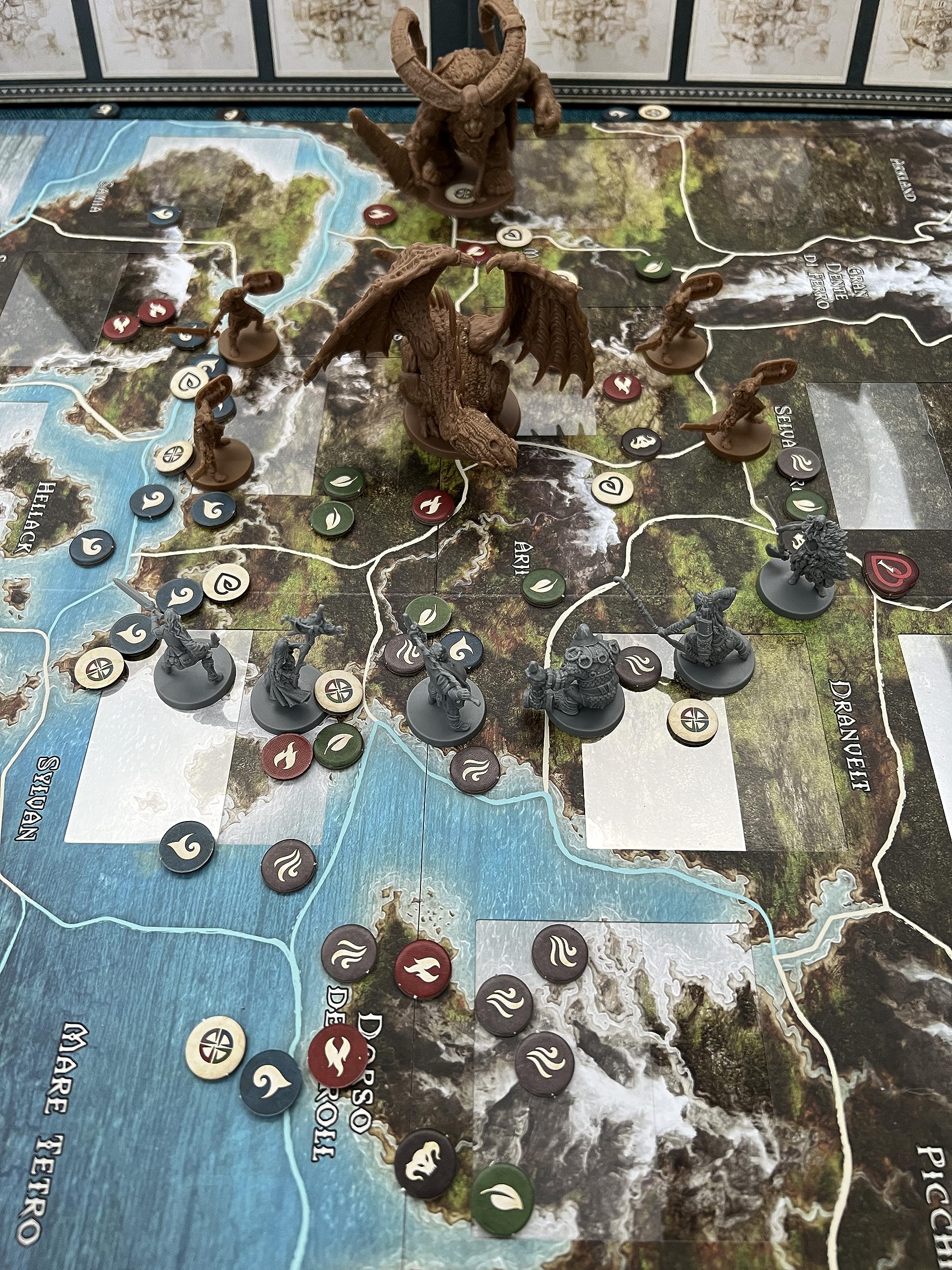 Asmodee - Trudvang Legends, Gioco da Tavolo, 14+ Anni, 1-4 Giocatori, Edizione in Italiano