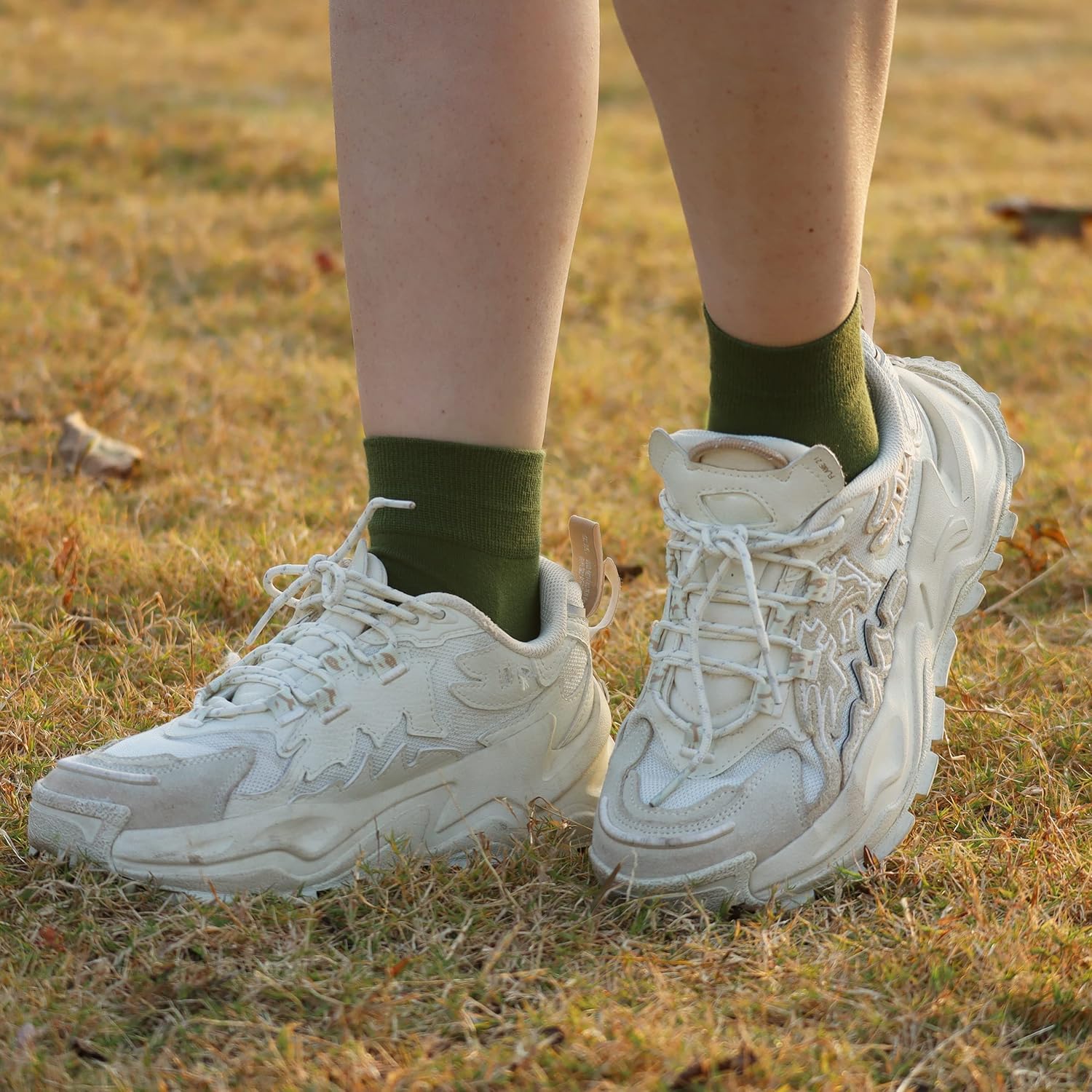 Sakusock Women's Cotton Socks, Soft Thin Breathable Moisture Wicking Ankle Crew Casual Socks 6 Pairs - Image 2