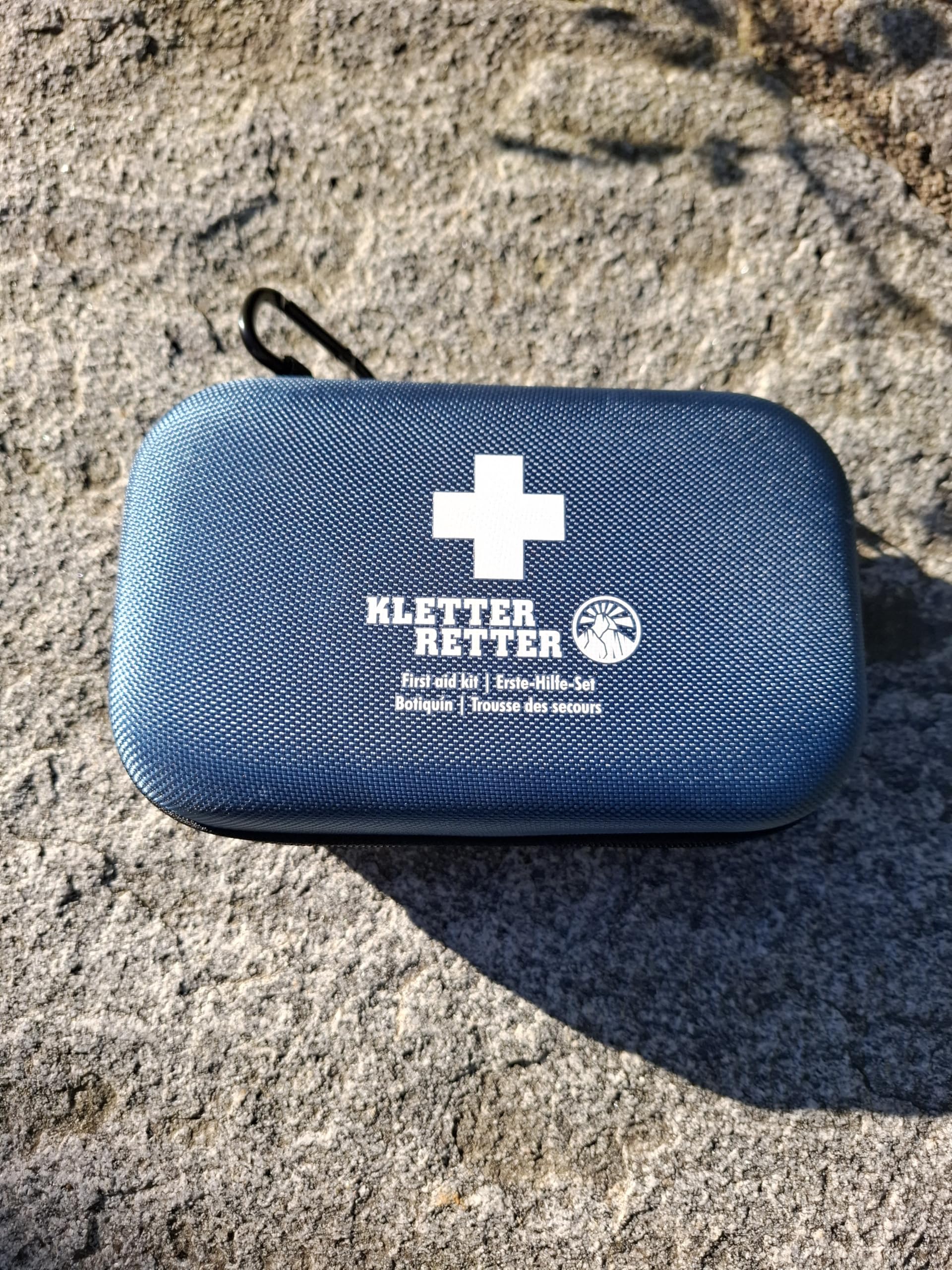 Erste-Hilfe Set für Kletterer - Platzsparend und besonders leicht