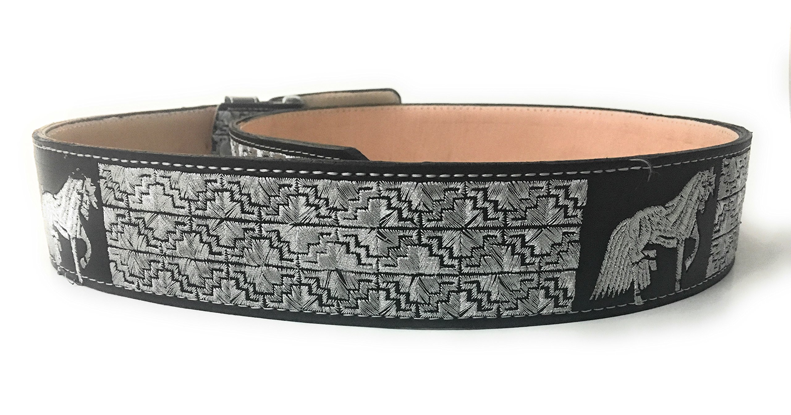 CINTO CHARRO BORDADO. WESTERN BELT. VAQUERO PITIADO (38)