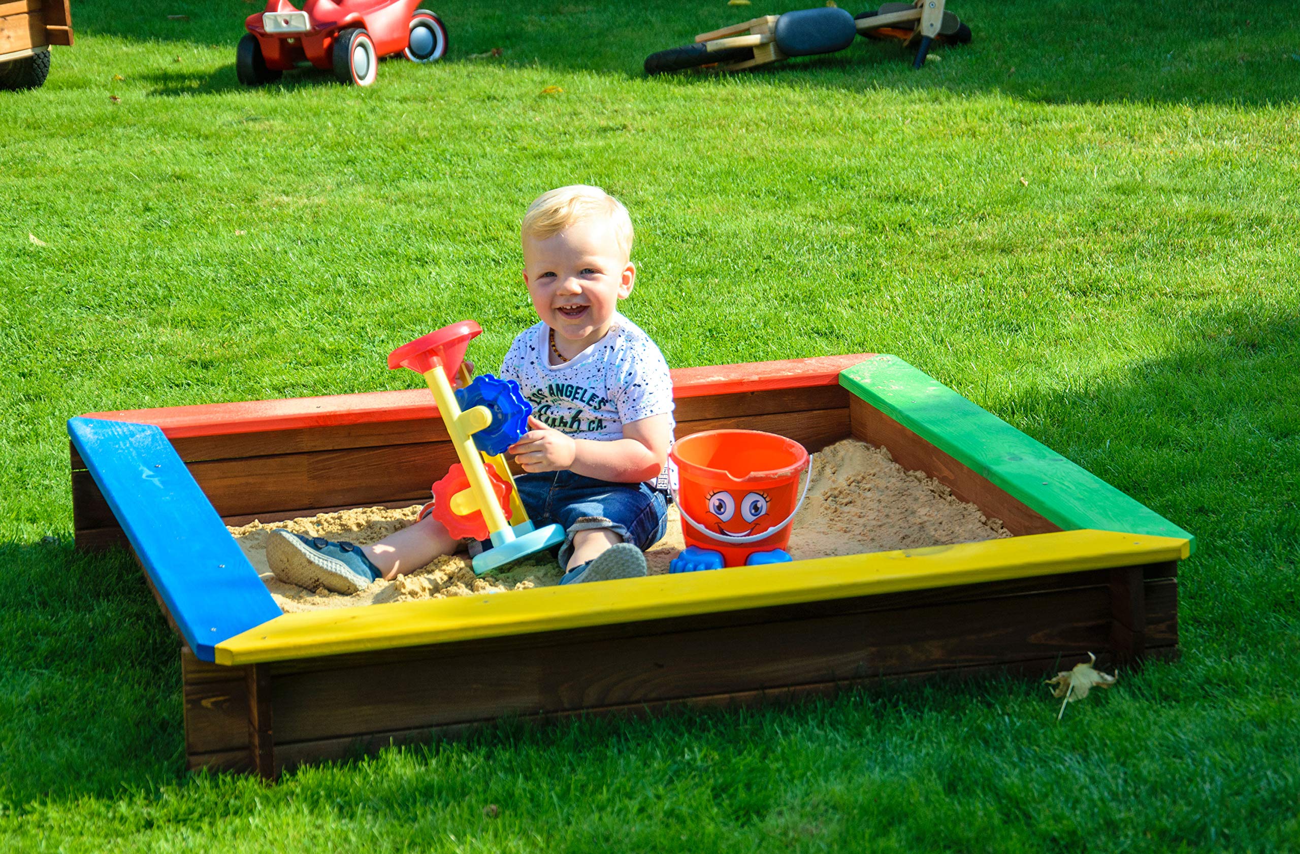 dobar® green label quadratischer Sandkasten | Bunte Sandkiste Holz ohne Dach | Klassischer Kinder-Sandbox aus massivem Vollholz | 117 x 117 x 18 cm | 5-farbig