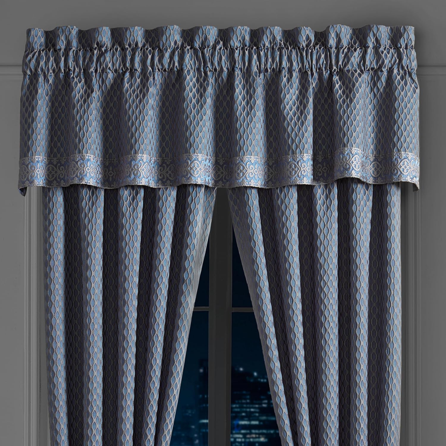 Five Queens Court Leah Window Straight Valance, Blue, 88X18.25
