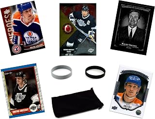 Wayne Gretzky (5) Assorted Hockey Cards Bundle - Los Angeles LA Kings NHL Trading Cards - MVP # 99