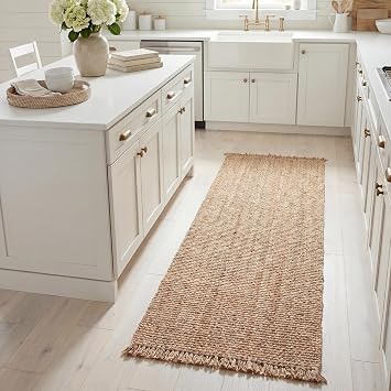 SAFAVIEH Natural Fiber Collection Runner Rug - 26" x 6, Natural, Handmade Tassel Jute, Ideal for High Traffic Areas in Living Room, Bedroom NF467A