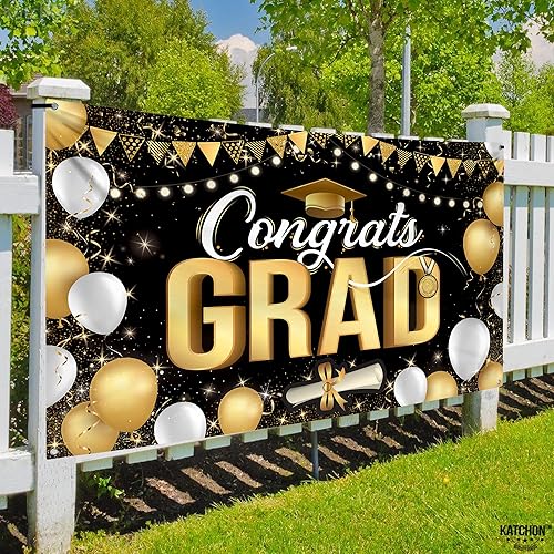 Miniatura 9 de KatchOn, Pancarta de graduación de felicitaciones negras y doradas, extragrande, 72 x 44 pulgadas, telón de fondo de graduación para decoraciones de