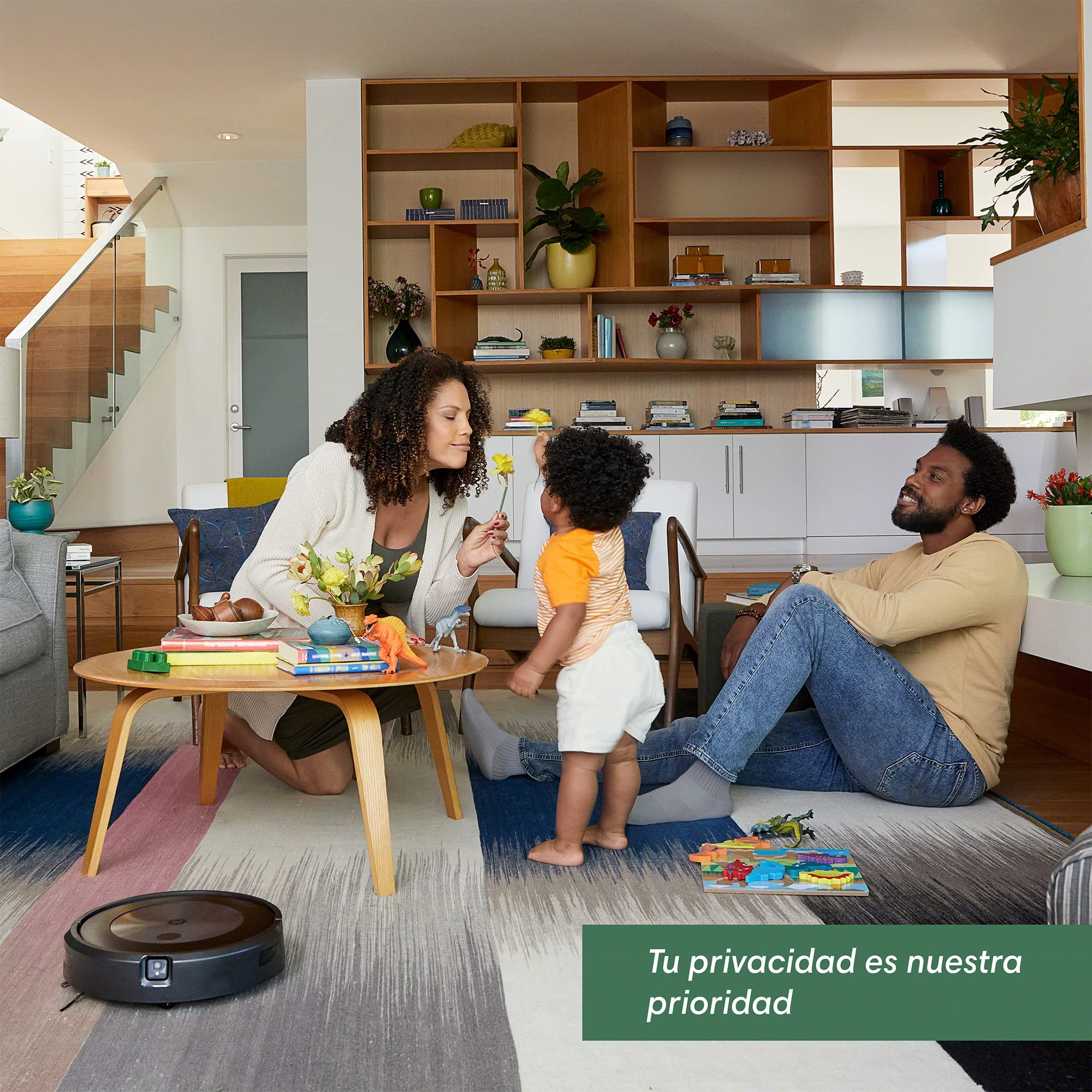 iRobot Robot aspirador y friegasuelos con Wi-Fi Roomba Combo j7+ autovaciado automático - Paño elevable retráctil - Navegación inteligente - Reconocimiento objetos - recarga y reanuda