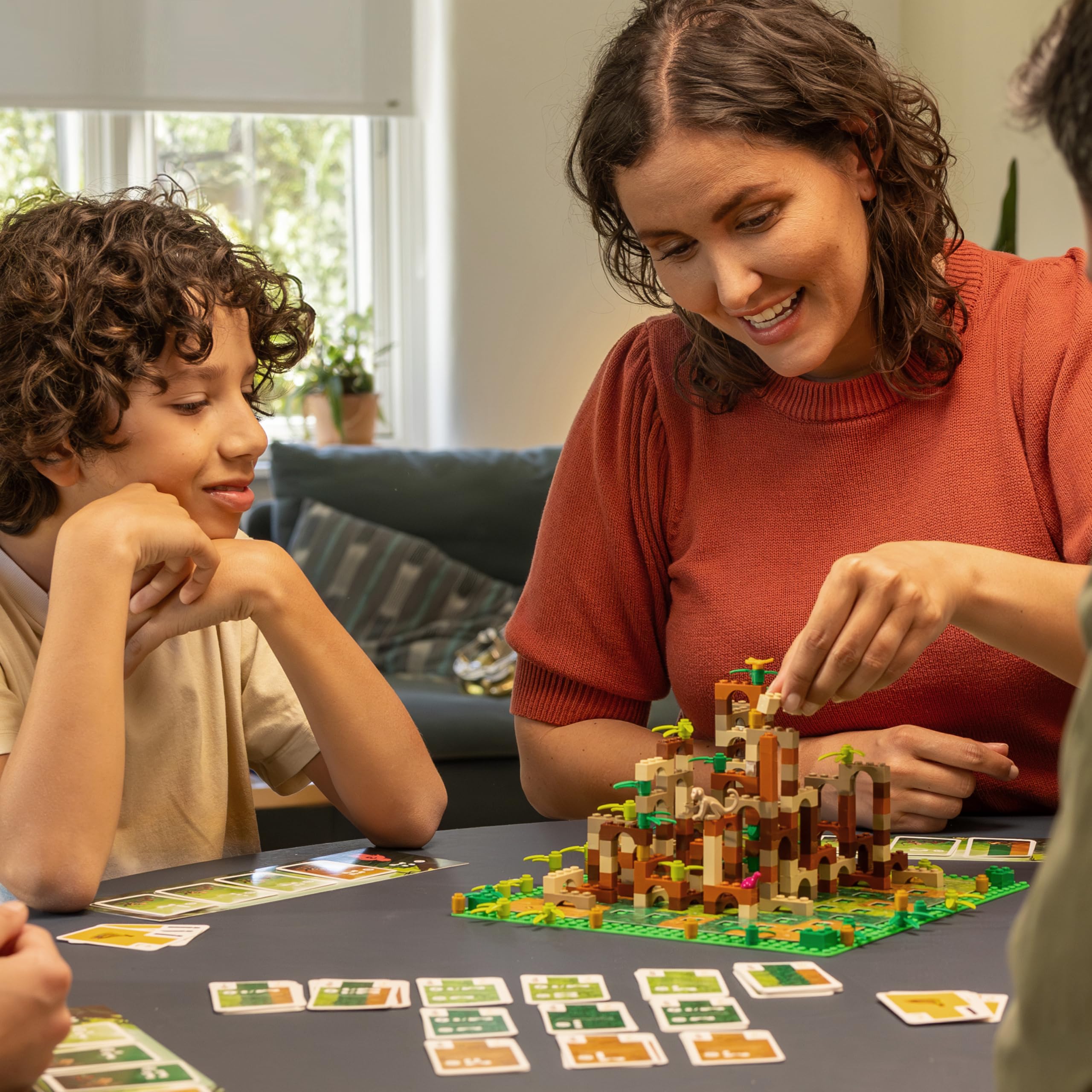 Asmodee – MONKEY PALACE – Gioco da Tavolo Lego | Gioco da Tavola di Strategia e Costruzioni con Mattoncini Lego – 2-4 Giocatori – 10+ Anni – 45 Minuti – Edizione Italiana
