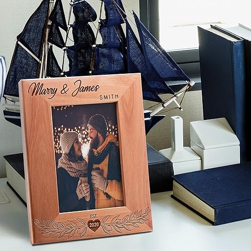 Miniatura 9 de Customization Mill Marcos de fotos personalizados de 5 x 7 pulgadas, regalos de cumpleaños para la pareja, árbol de corazón, romántico