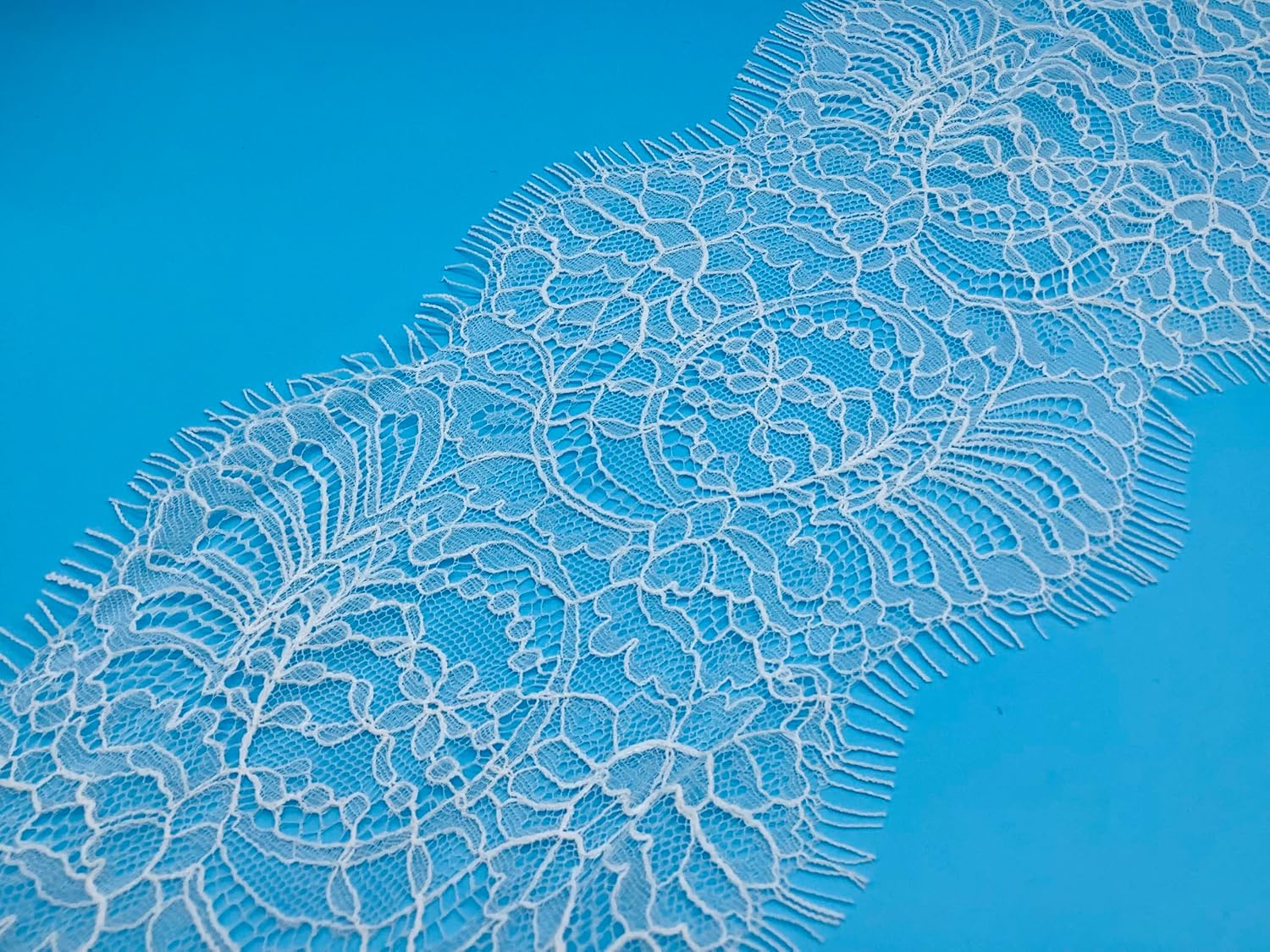 Ivory 6-1/2" Soft & Silky Eyelash Lace - 5 Yards