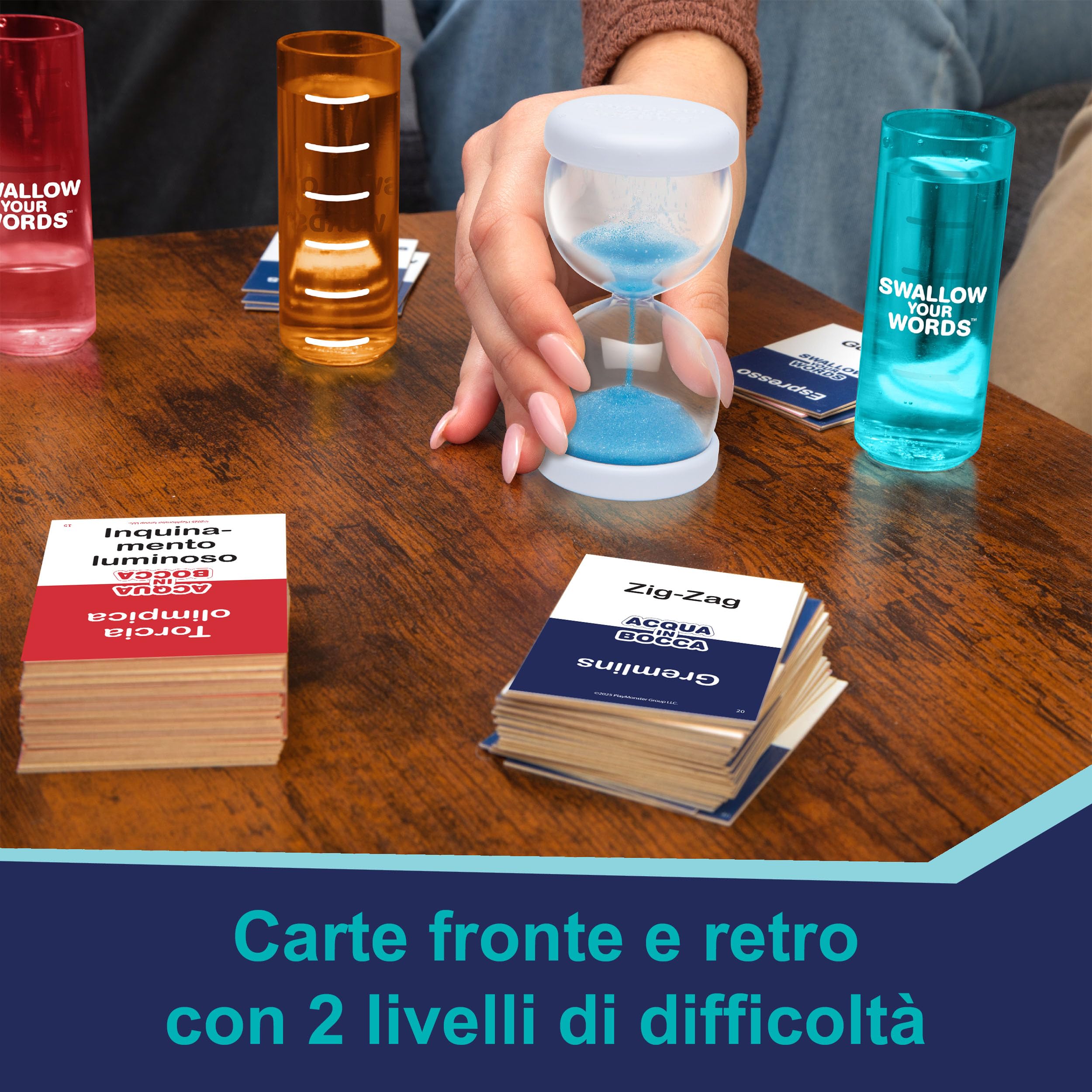 Goliath - ACQUA IN BOCCA - Gioco di Società Divertente per Bambini da 8 Anni in su - Parla con l’Acqua in Bocca - Party Game Esilarante - 2-4 Giocatori - Carte, Bicchieri, Clessidra - In Italiano