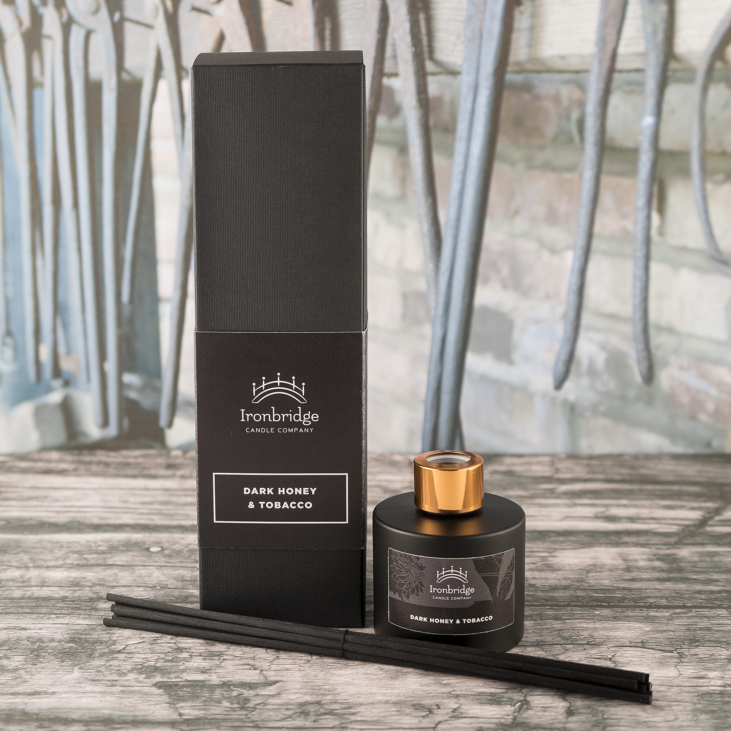 dark honey and tobacco diffuser Dark Honey and Tobacco Reed Diffuser : Amazon.co.uk: Health & Personal Care