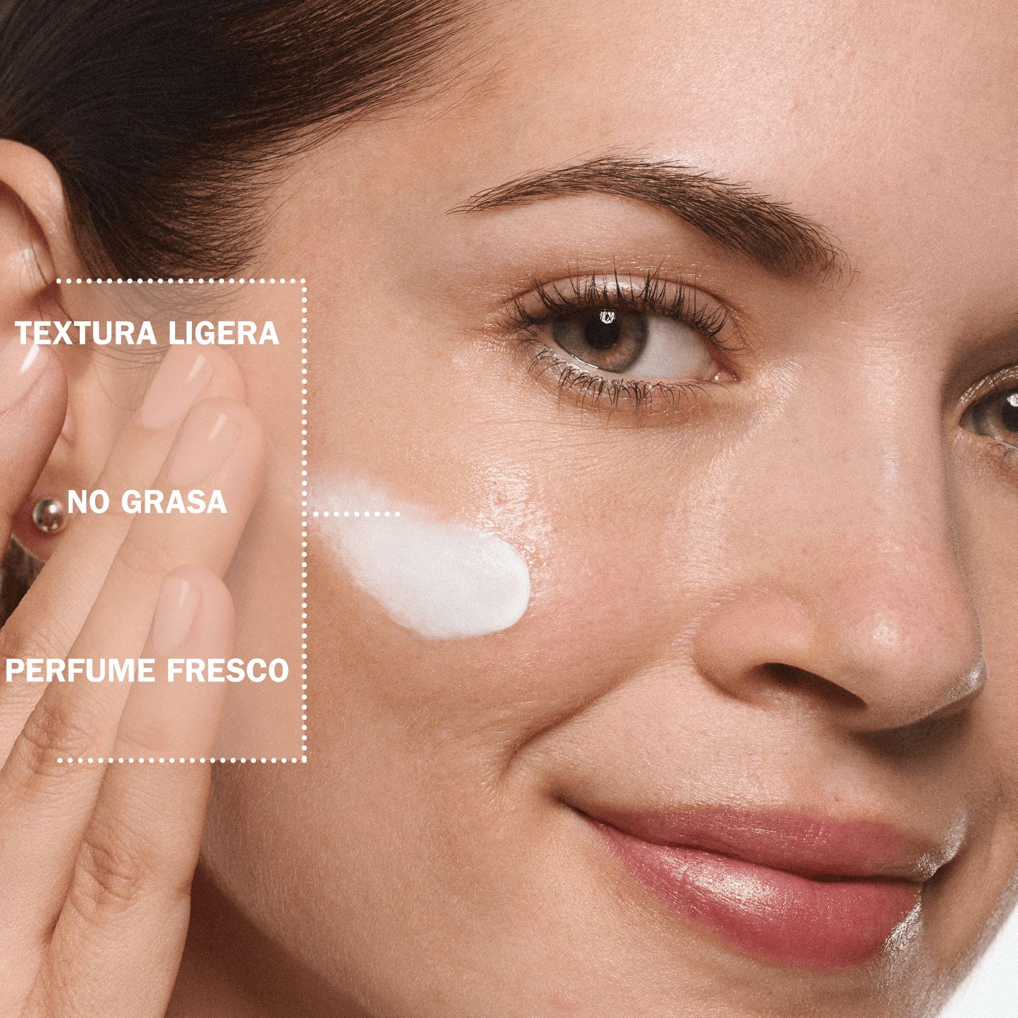 Olay Crema Facial de Día con Niacinamida. Hidratante Antiarrugas y Antiedad con Vitamina E, Niacinamida Antiedad y Glicerina. Regenera e Hidrata. Mejora los Signos del Envejecimiento. No Grasa. 50ml