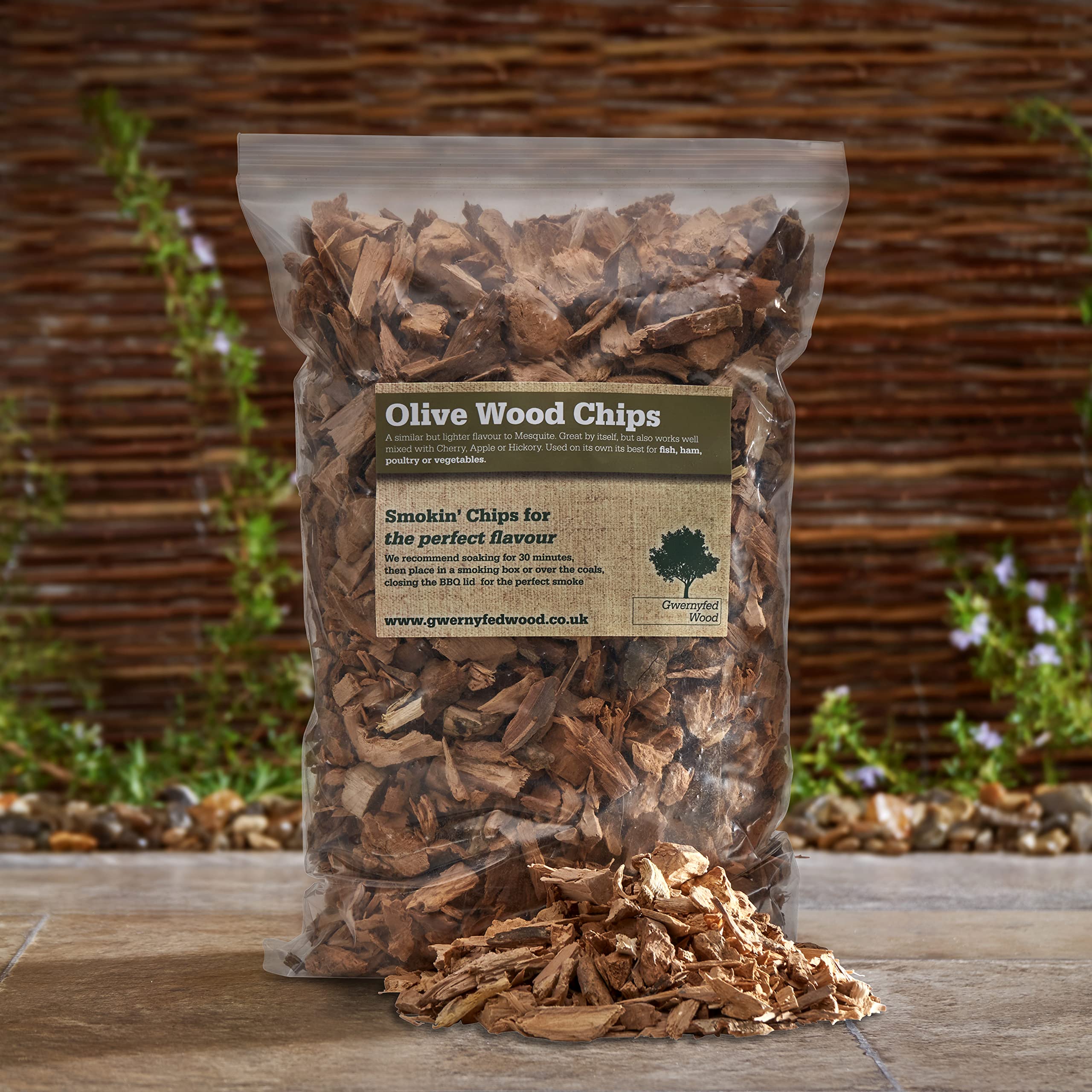 Olive BBQ Smoking/Smoker Wood Chips 3 Litre - (24 Great Flavours available 100% Natural with nothing added) (Olive) โ image 1