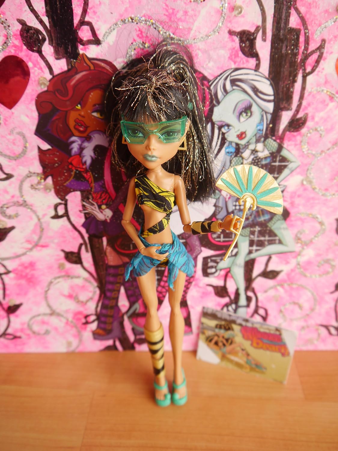 Gloom Beach Monster High  Cleo De Nile Doll