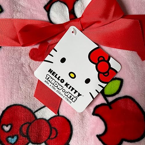 Miniatura 2 de Jay Franco & Sons, Inc. Mantas y mantas navideñas de Hello Kitty (Hello Kitty con árboles, Queen)