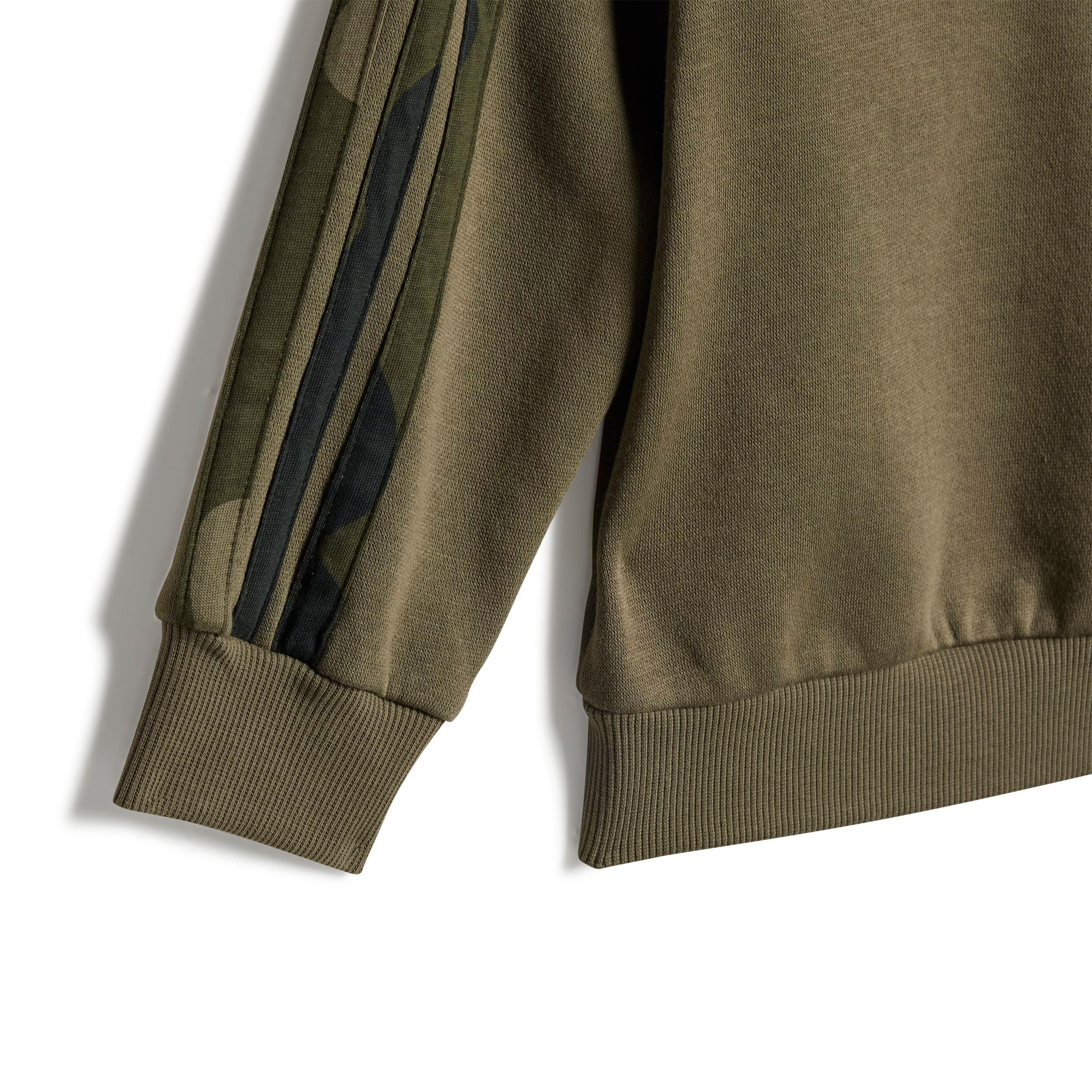 adidas Unisex Baby Seasonal Essentials Infants Camo Fleece Jogger Set in French Terry