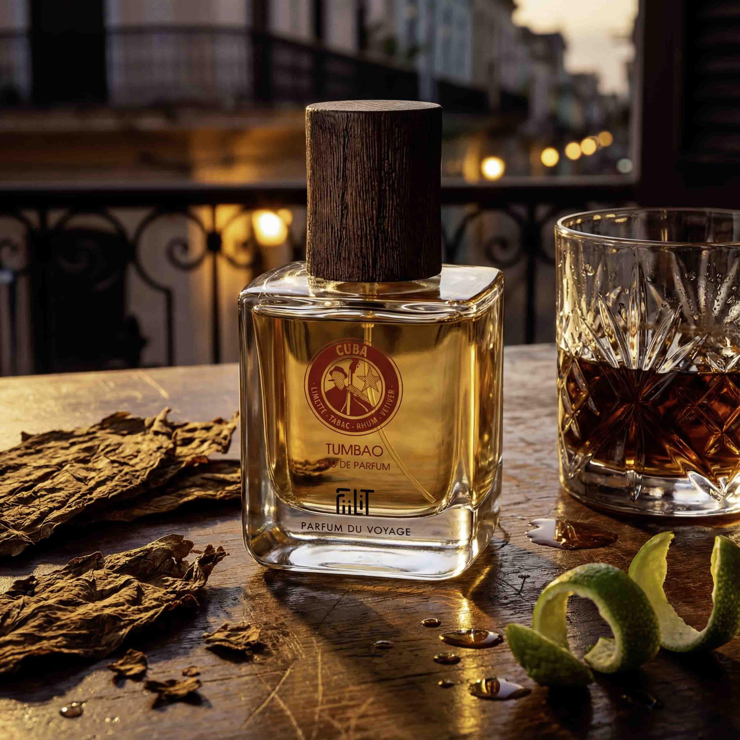 TUMBAO CUBA naturalna woda perfumowana 50 mL - FiiLiT perfumy podróżne - mieszane - Dla kobiet i mężczyzn - Spray wielokrotnego ładowania - Cytryna zielony tytoń Piripiri Vetiver - Pikantne drewno