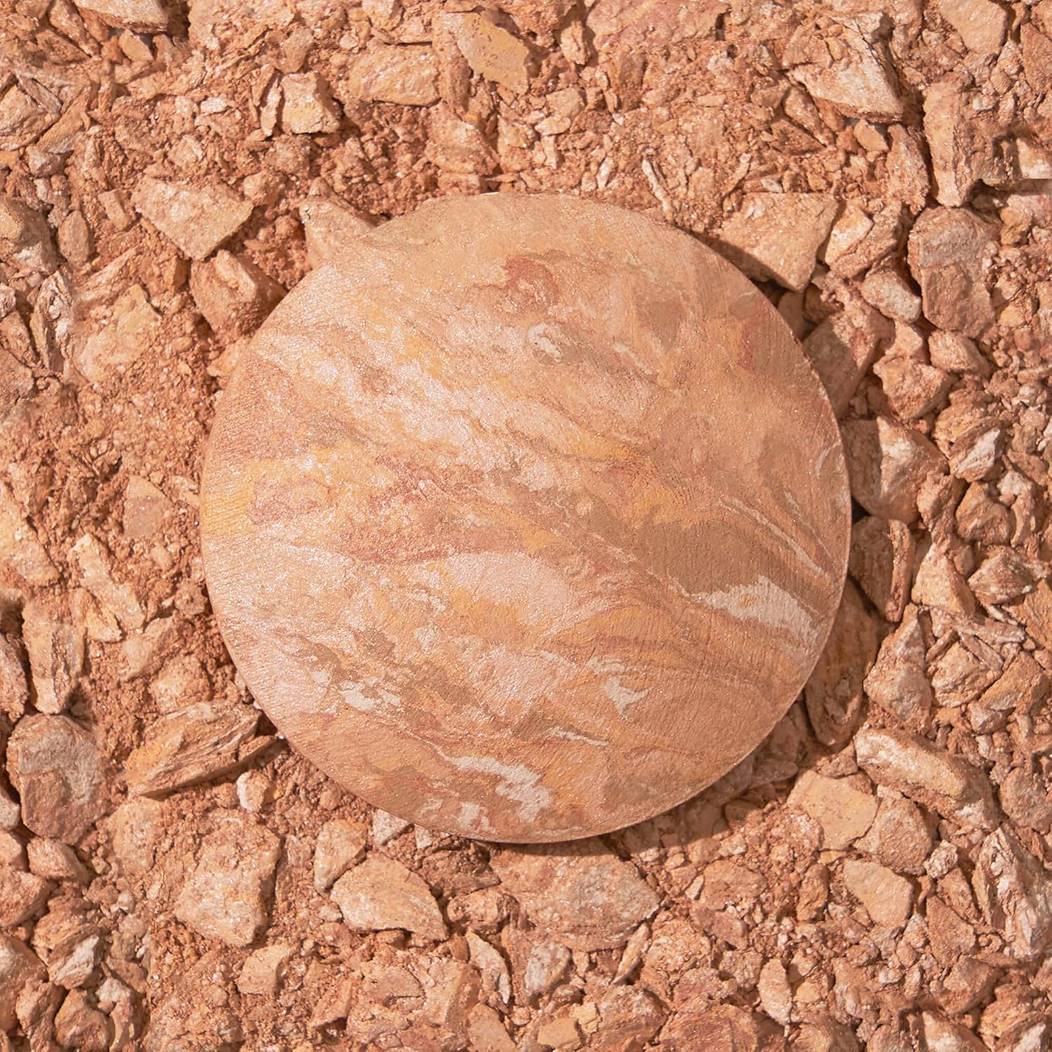 LAURA GELLER NEW YORK Get Glowing Kit (2pc): Baked Balance-n-Glow Illuminating Powder Foundation, Light + Airbrush Kabuki Makeup Brush - Image 7