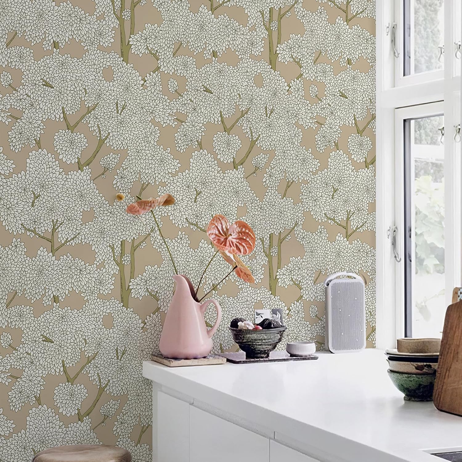 JiffDiff Tree Wallpaper Peel and Stick Jungle Wall Paper Forest Mural Stick on Wallpaper Modern Waterproof Self Adhesive Contact Paper(17.3" x 400" Brown)