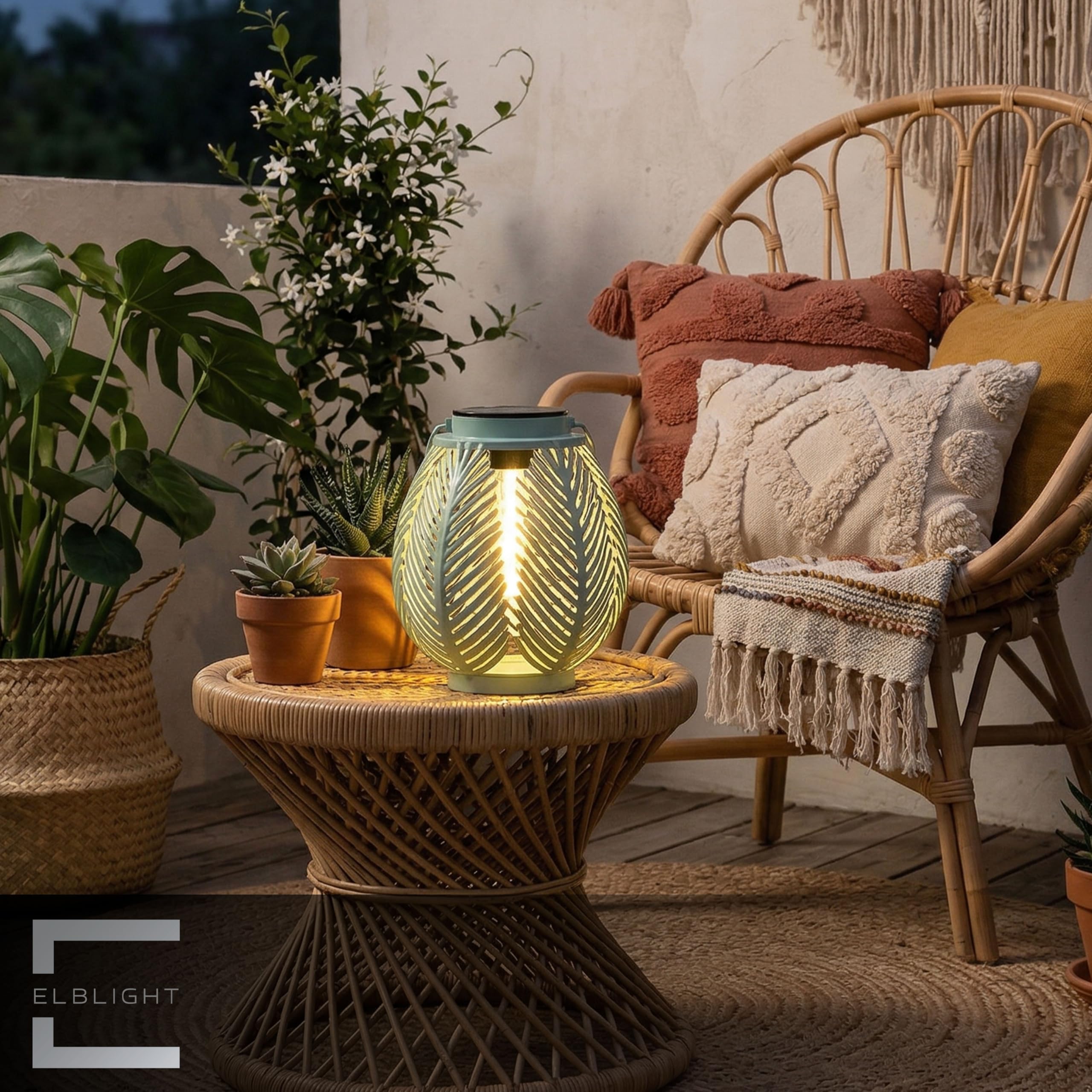 LED Solar Laterne Outdoor – Gartenleuchte mit COB LED Dämmerungssensor Metallgehäuse warmweiß Boho Gartenlampe (Farn-Blätter)