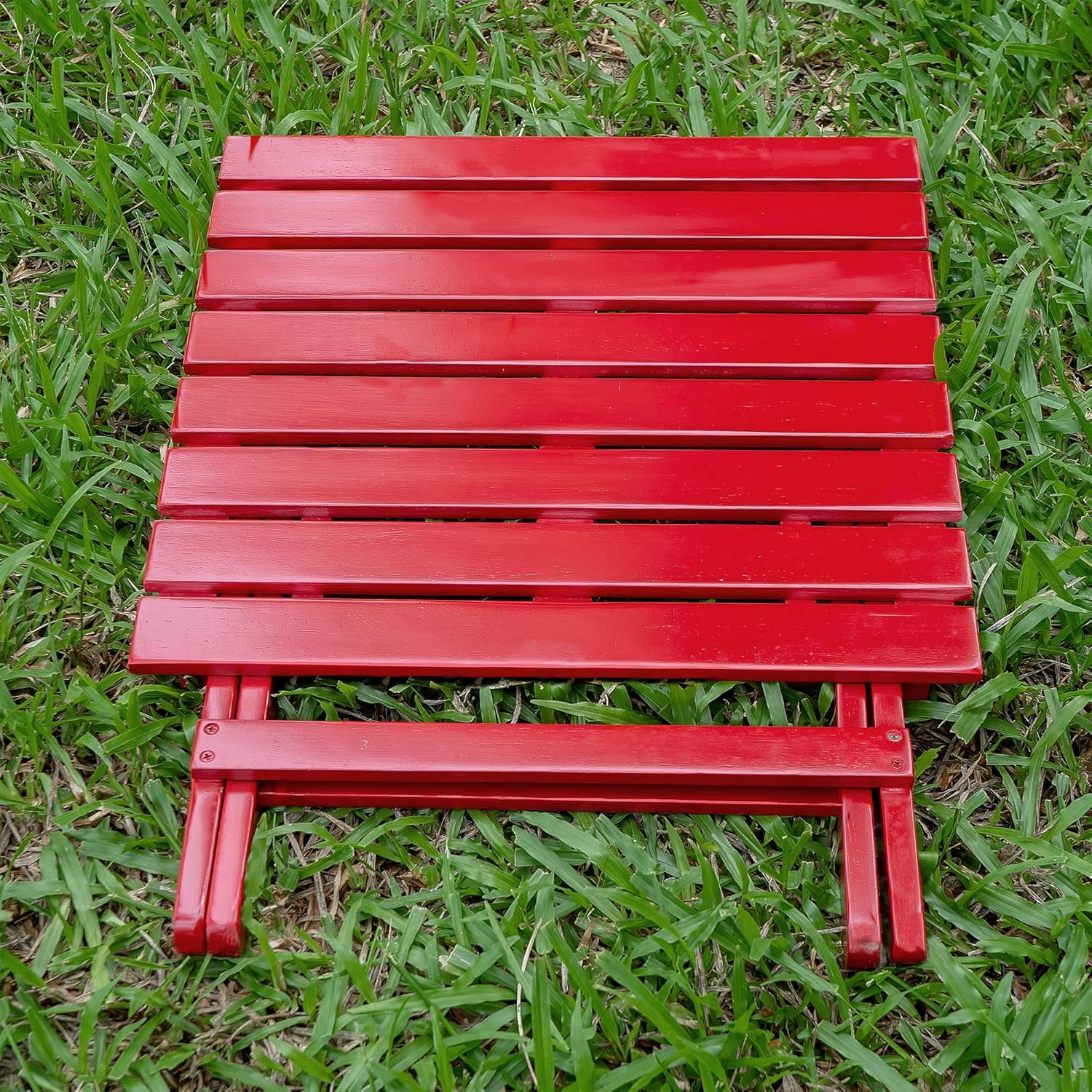Merry Products Authentic Acacia Hardwood Compact Flat Folding Adirondack Slatted Side Table Outdoor Patio Furniture, Red
