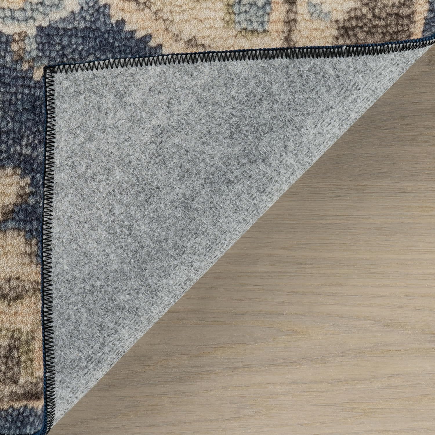 Dash & Albert Daphira Rustic Washable Rug