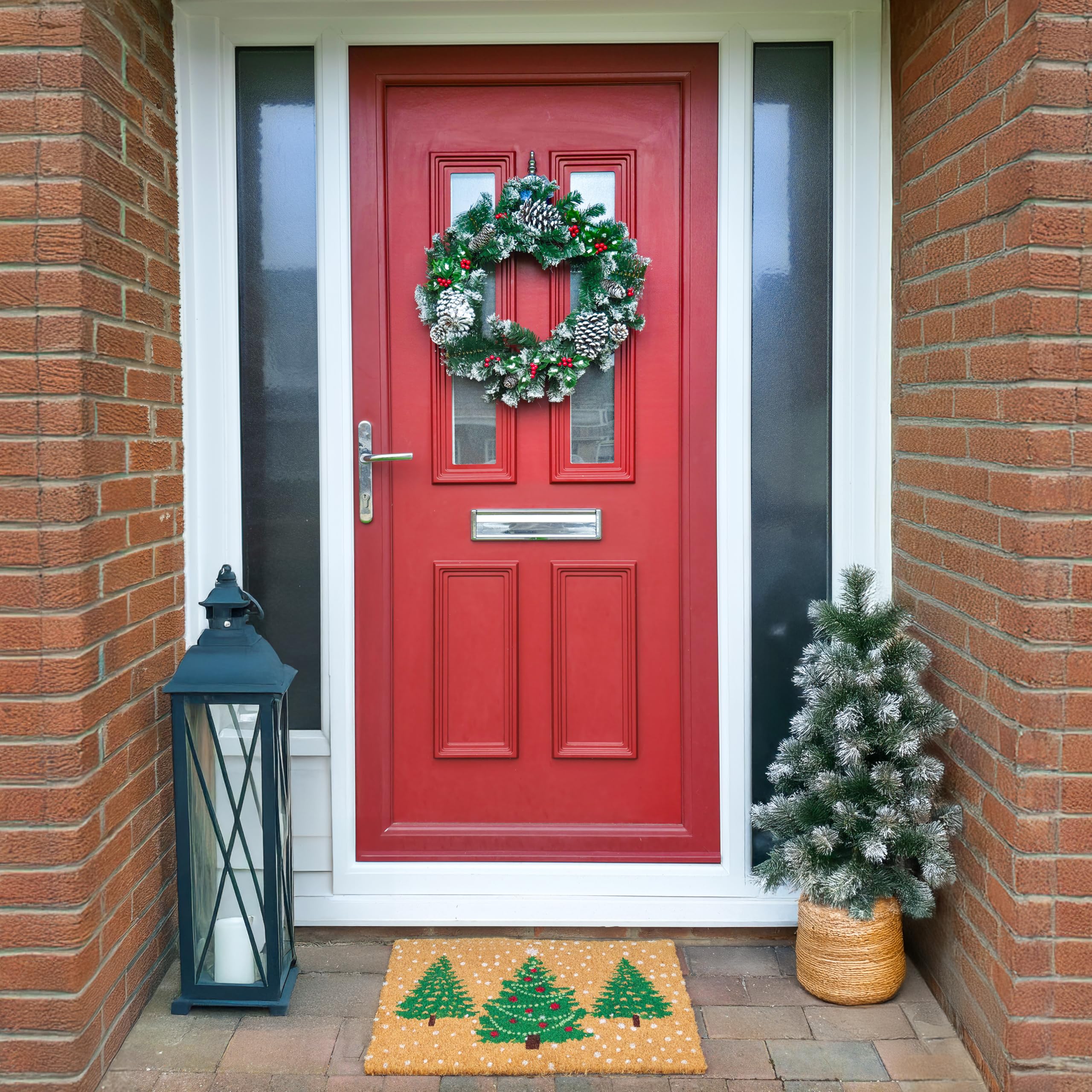HomeZone® Festive Couronne de Noël décorée de neige avec baies et pommes de pin 50 cm
