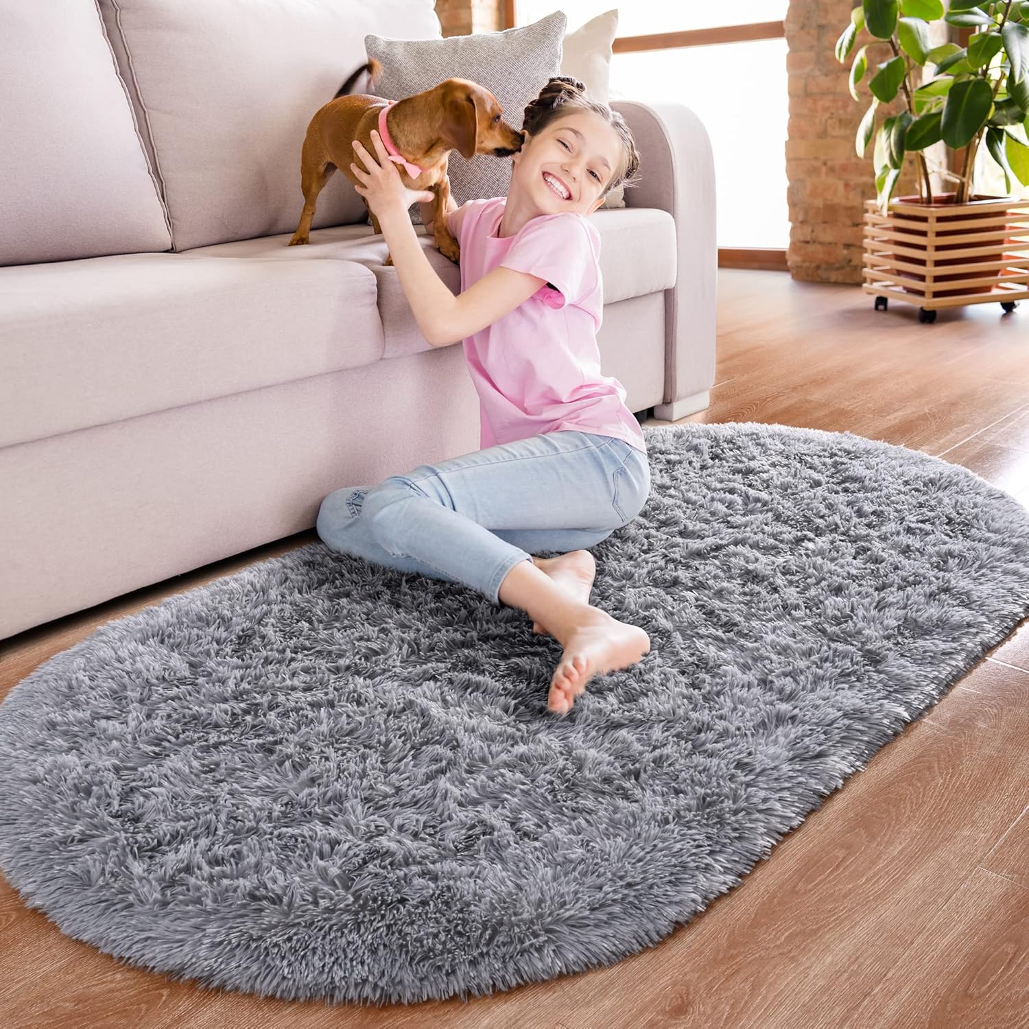 Noahas Ultra Soft Fluffy Bedroom Rugs Kids Room Carpet Black& Grey Modern Shaggy Area Rugs Home Decor 2.6' X 5.3', Black