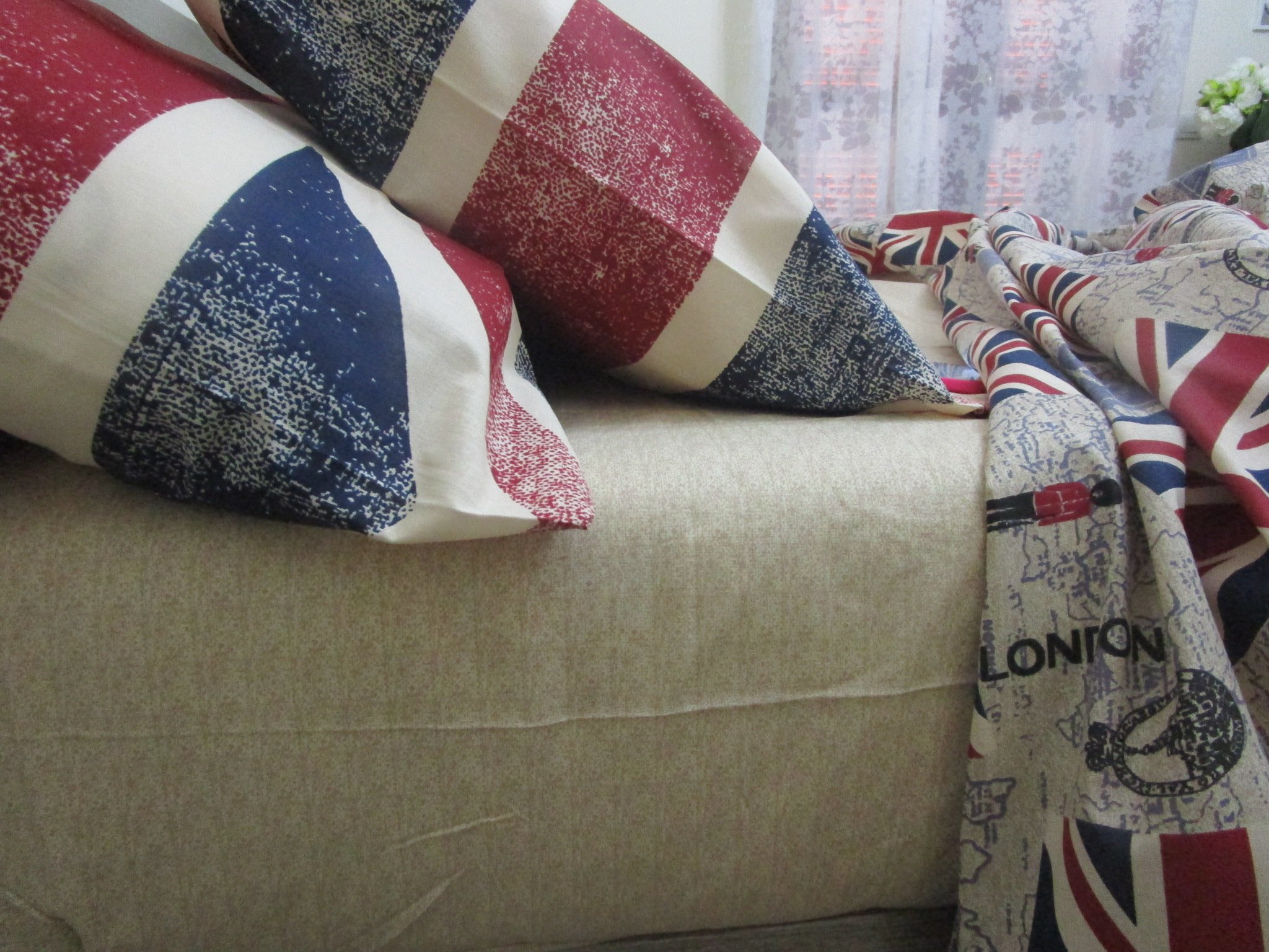 Pago Poco I pay a little for the complete queen size bed UK flag design, 100% pure natural cotton. Made in Italy!!! - Image 3