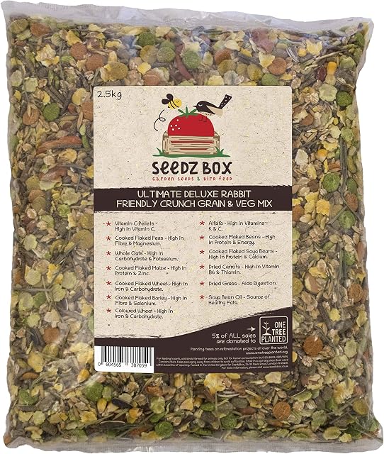 Rabbit Food - Crunch Grain and Vegetable Mix 2.5kg - SeedzBox Deluxe Rabbit Food - Natural Feed For Bunnies - Dried Grass Oats and Carrots - High in Fibre and Healthy Fats