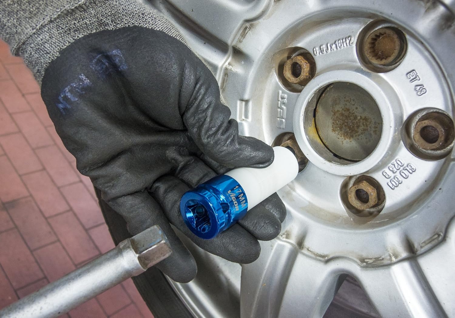 Vigor V2472 Impact Wrench Socket, 17 mm, Length 85 mm