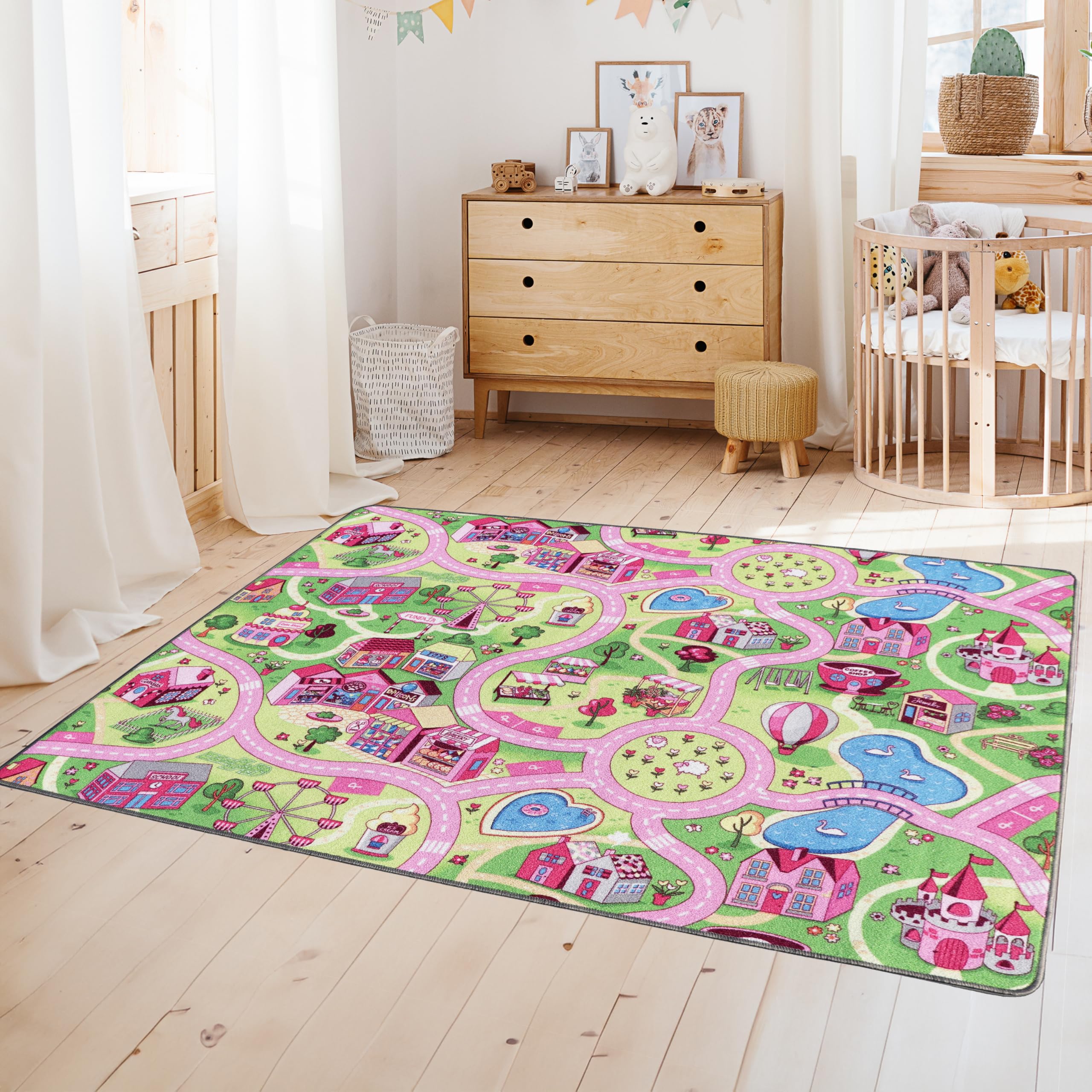 Primaflor Interaktiver Kinderteppich - 160 x 200 cm, Sweet City, Made in Europe mit Straßenmotiv, Hochwertiger Straßen-Teppich für Kinderzimmer, für Jungen & Mädchen