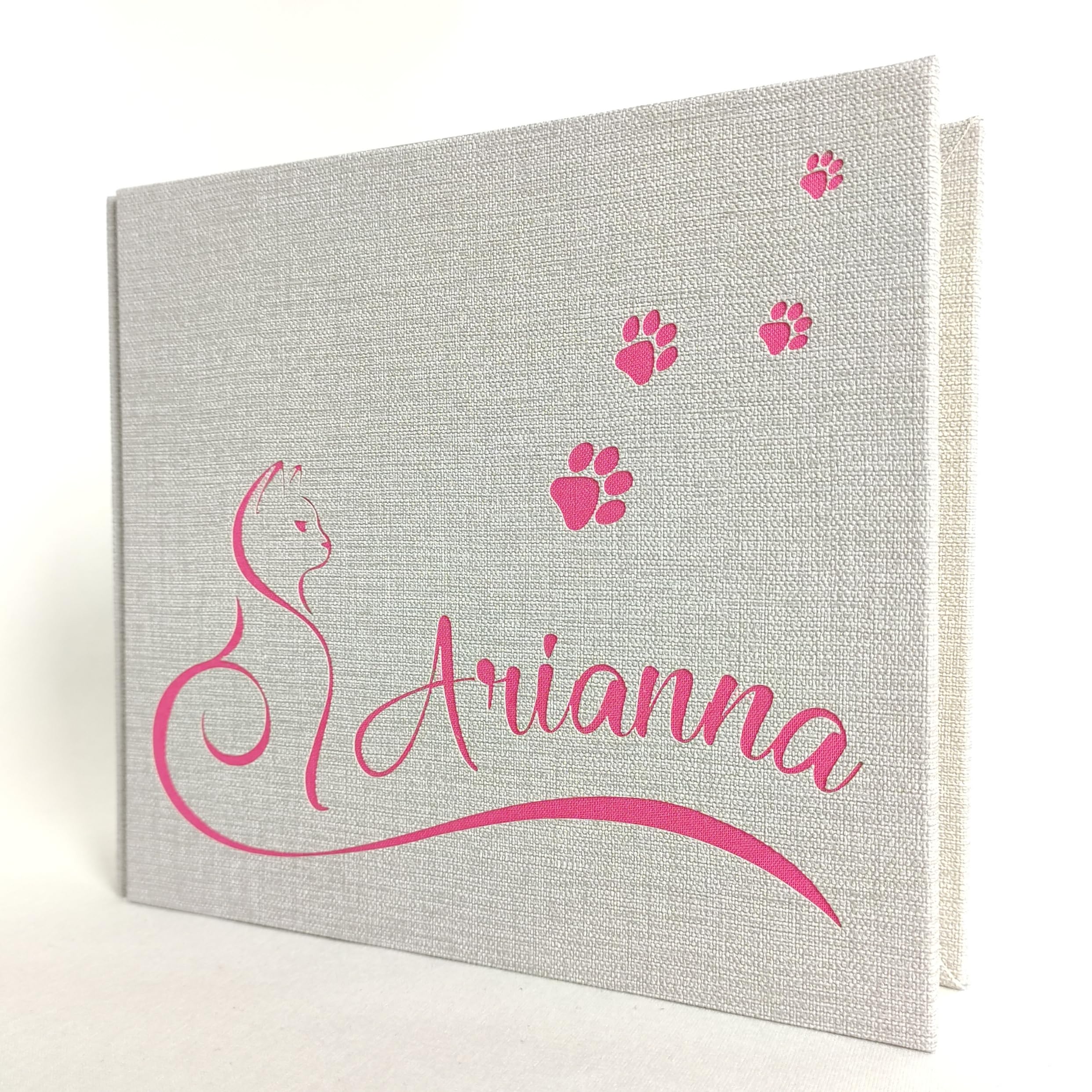 Album fotografico artigianale per gli amanti dei gatti o per il tuo gatto personalizzabile con nome INTAGLIATO in ecopelle e tela regalo cucciolo fido 2025 MADE IN ITALY legnoegrafite