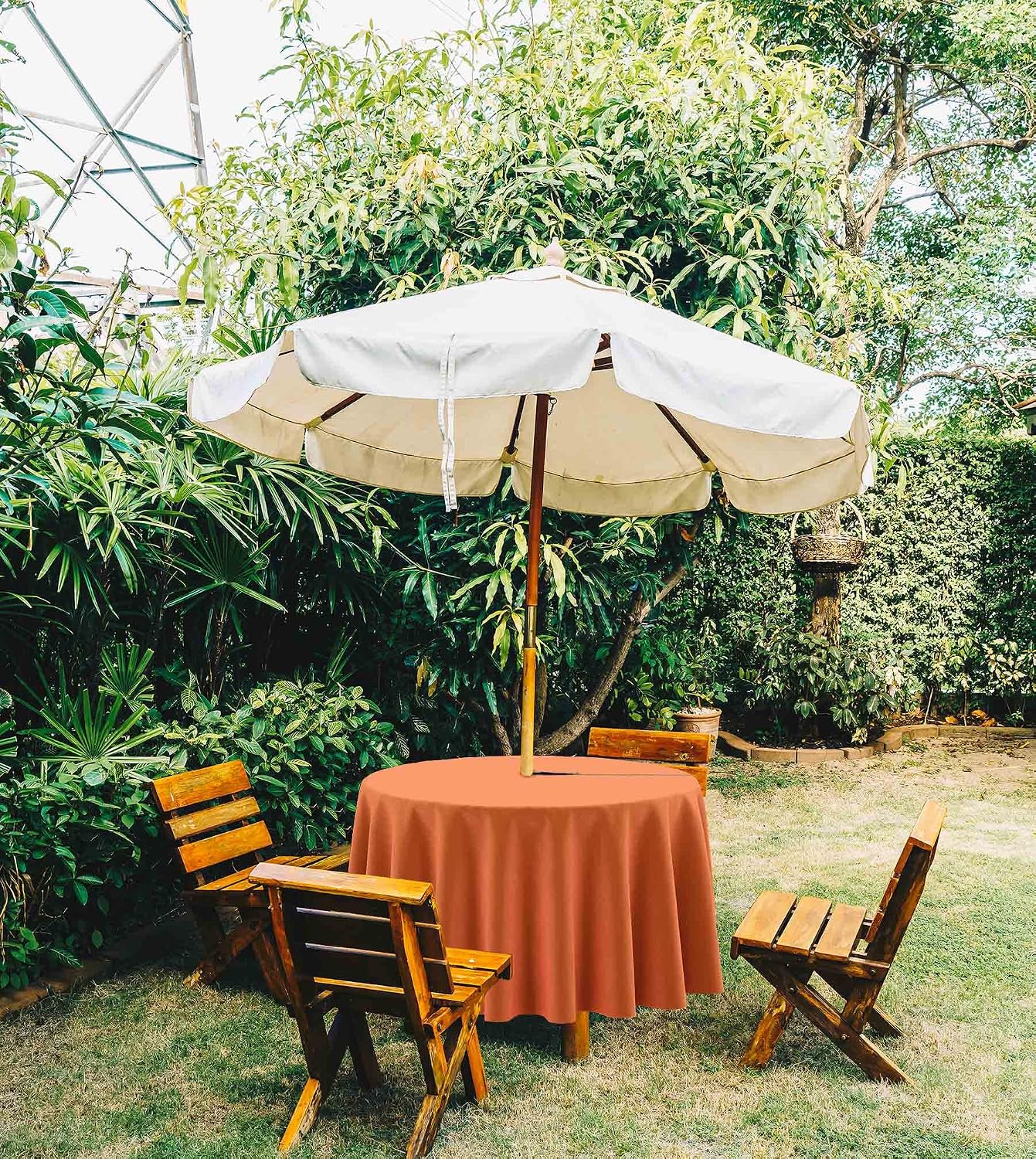 Indoor/Outdoor Round Tablecloth 58 Inch Round Tablecloth with Umbrella Hole & Zipper, Waterproof Patio Table Cloths, Spring/Summer Table Covers for Backyard/BBQs - Coral Orange