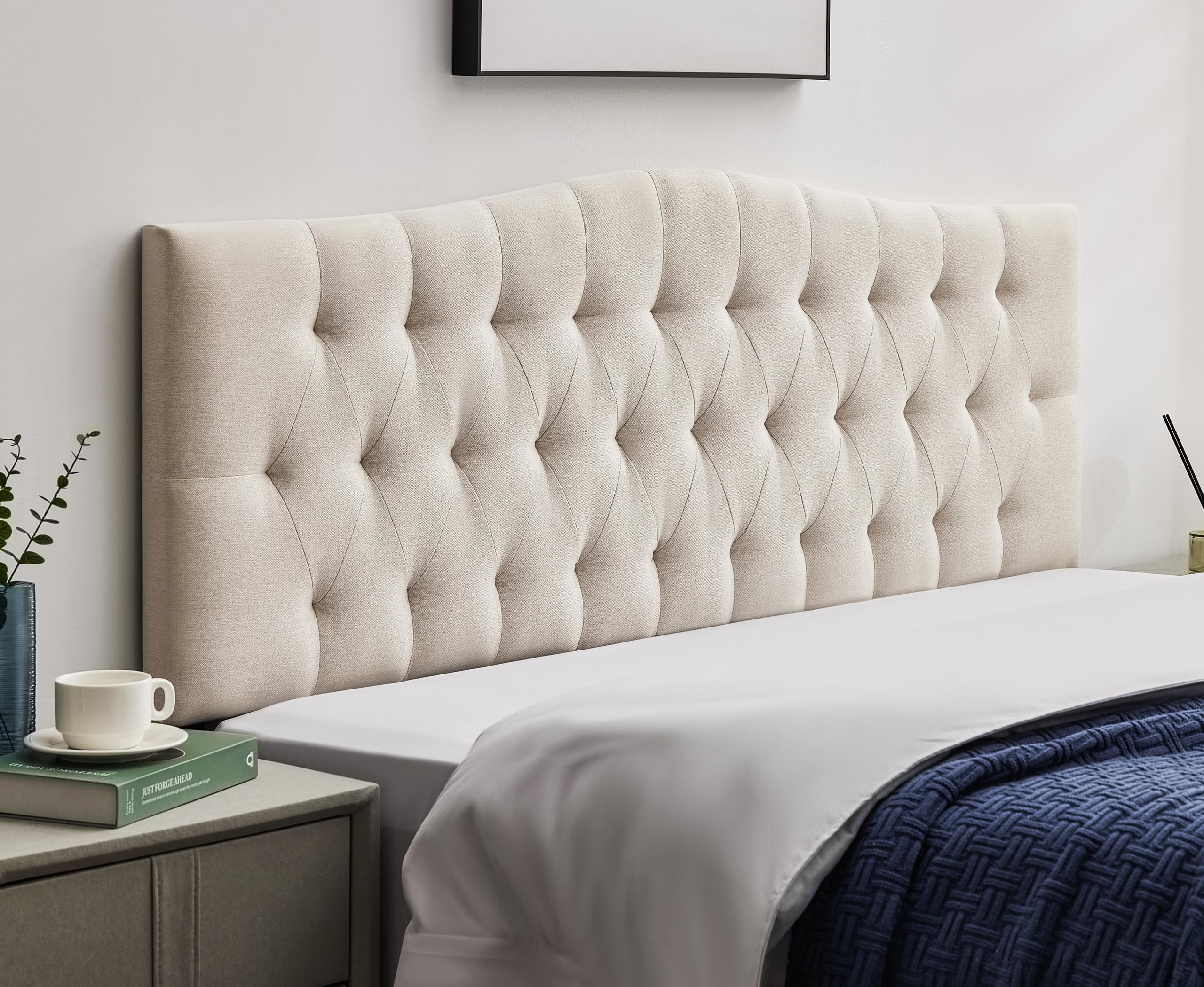 Tufted Diamond Upholstered Queen Headboard