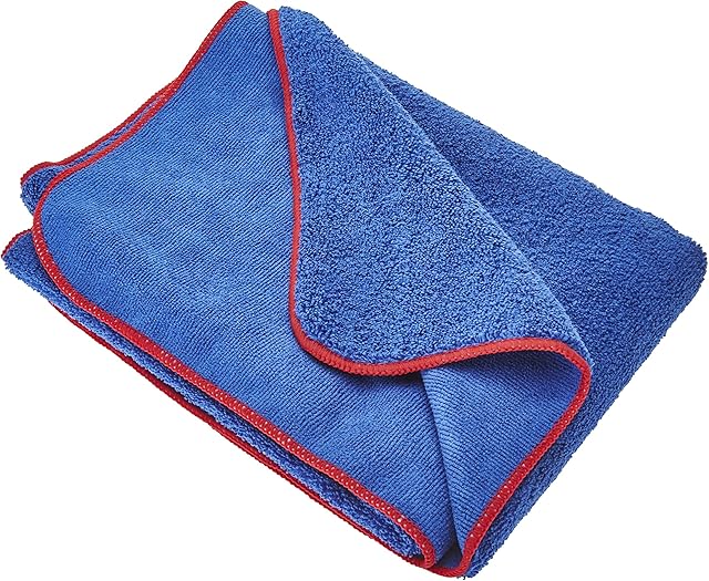 Gtechniq MF2 Microfibre Drying Towel - Ultra Soft, Super Absorbent, 450GSM Short Pile Wicks Away Water, Reduces Marring and Gloss Loss - Measures 60 x 90cm Large Size Reusable Detailing Cloth