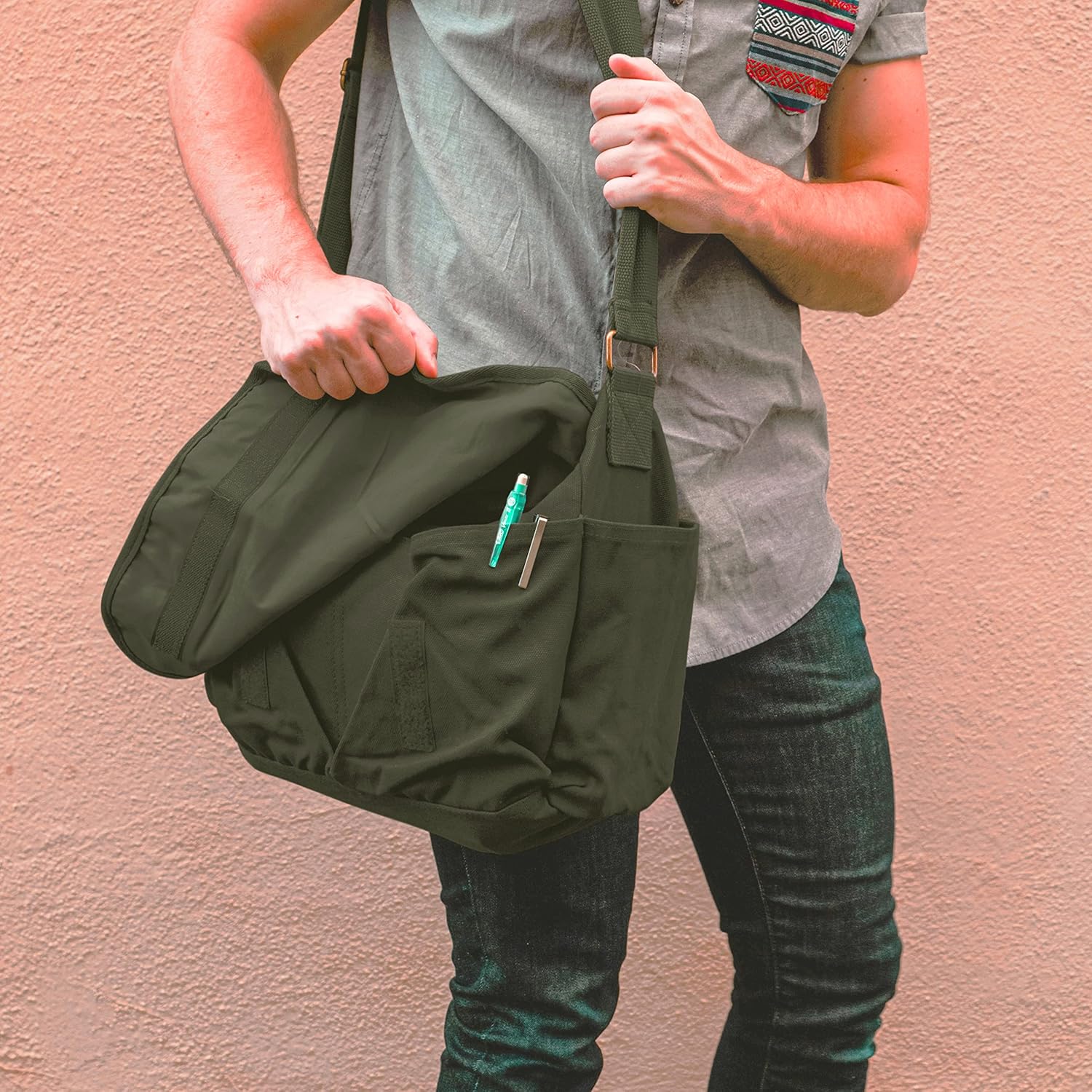 Sweetbriar Classic Vintage Messenger Bag - Original Heavyweight Cotton Canvas Shoulder Bag with Upgraded Features - Image 6